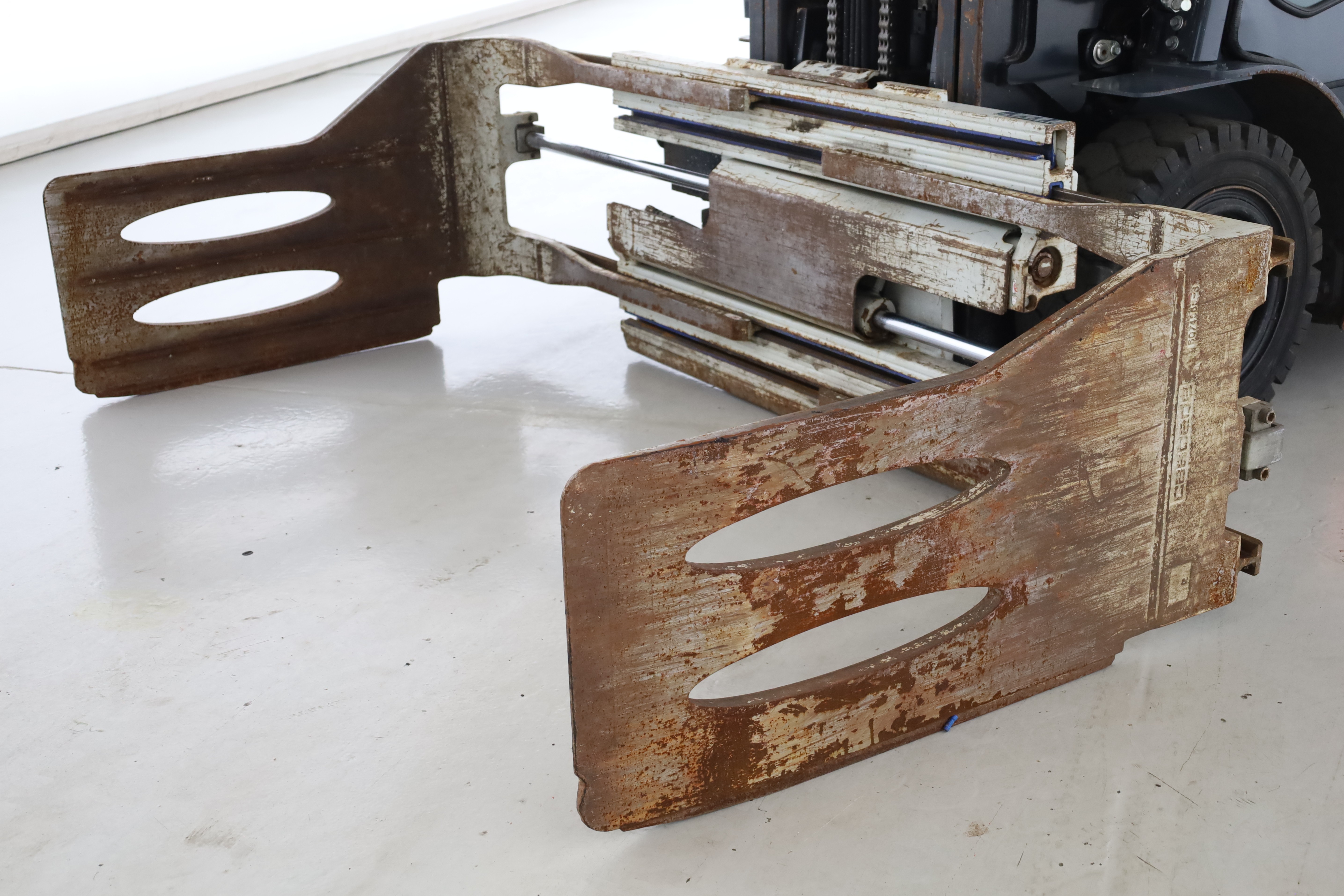 6236 Cascade 64G-WCS-313