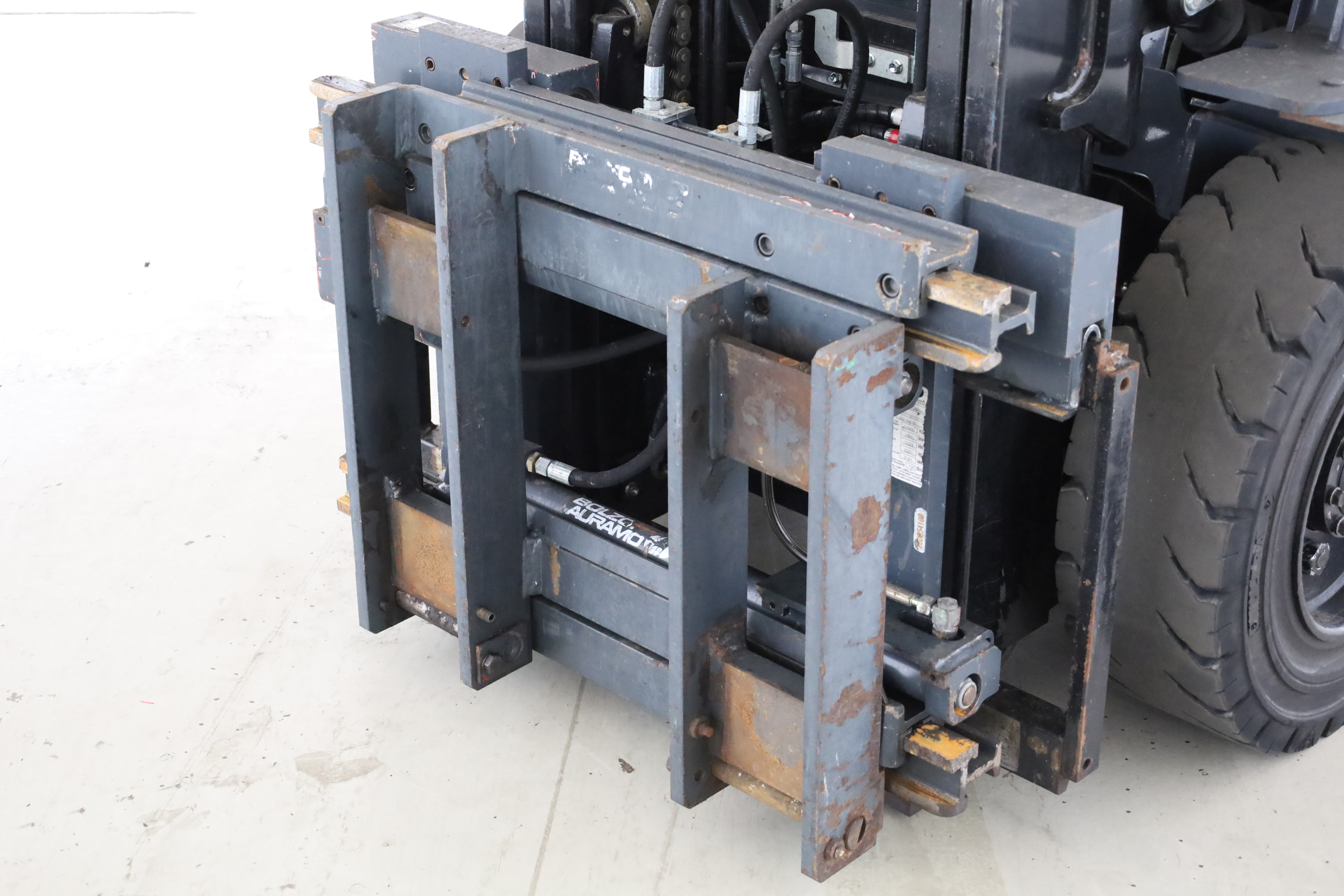 6333 Bolzoni-Auramo KS28YKB
