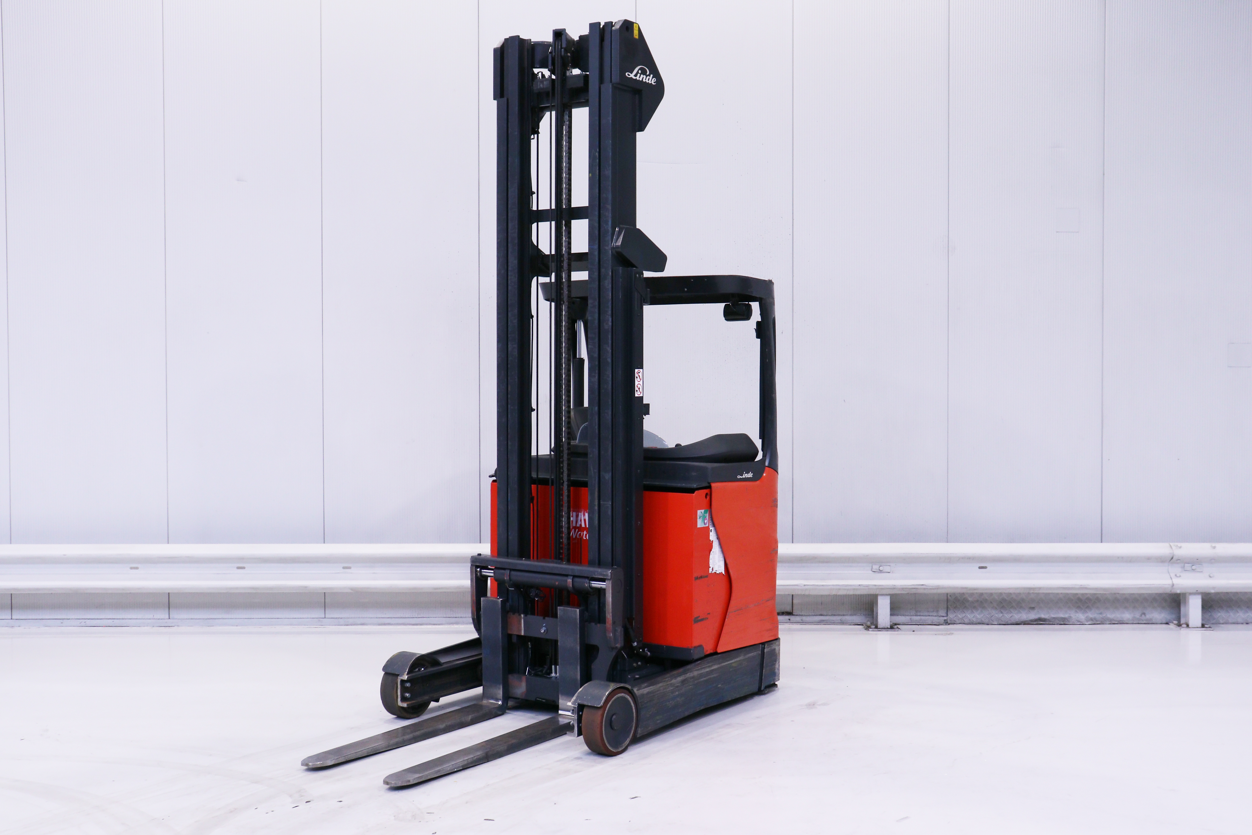 162178 Linde R-14-01 (1120)