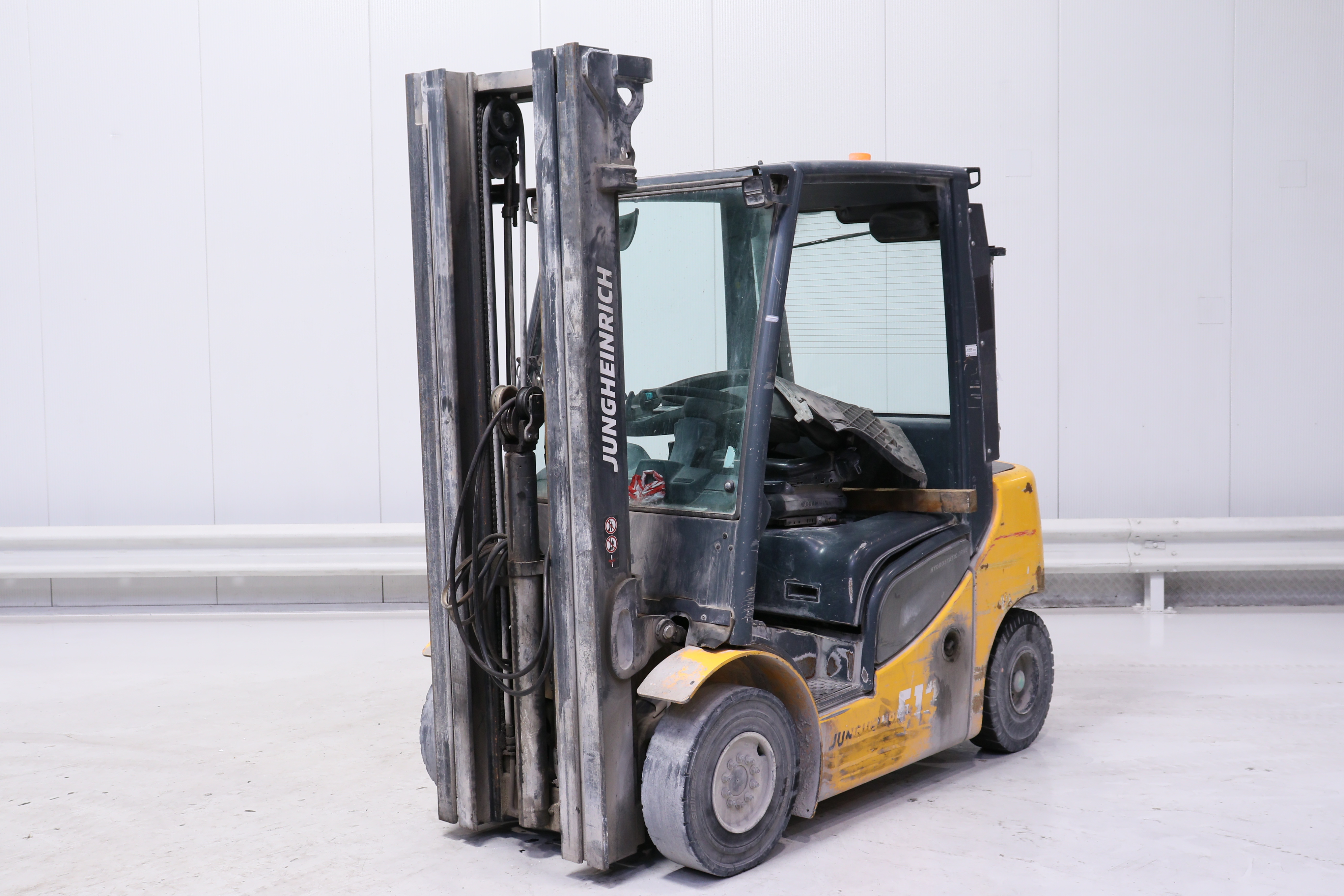 Jungheinrich DFG425S Lisman Forklifts TH