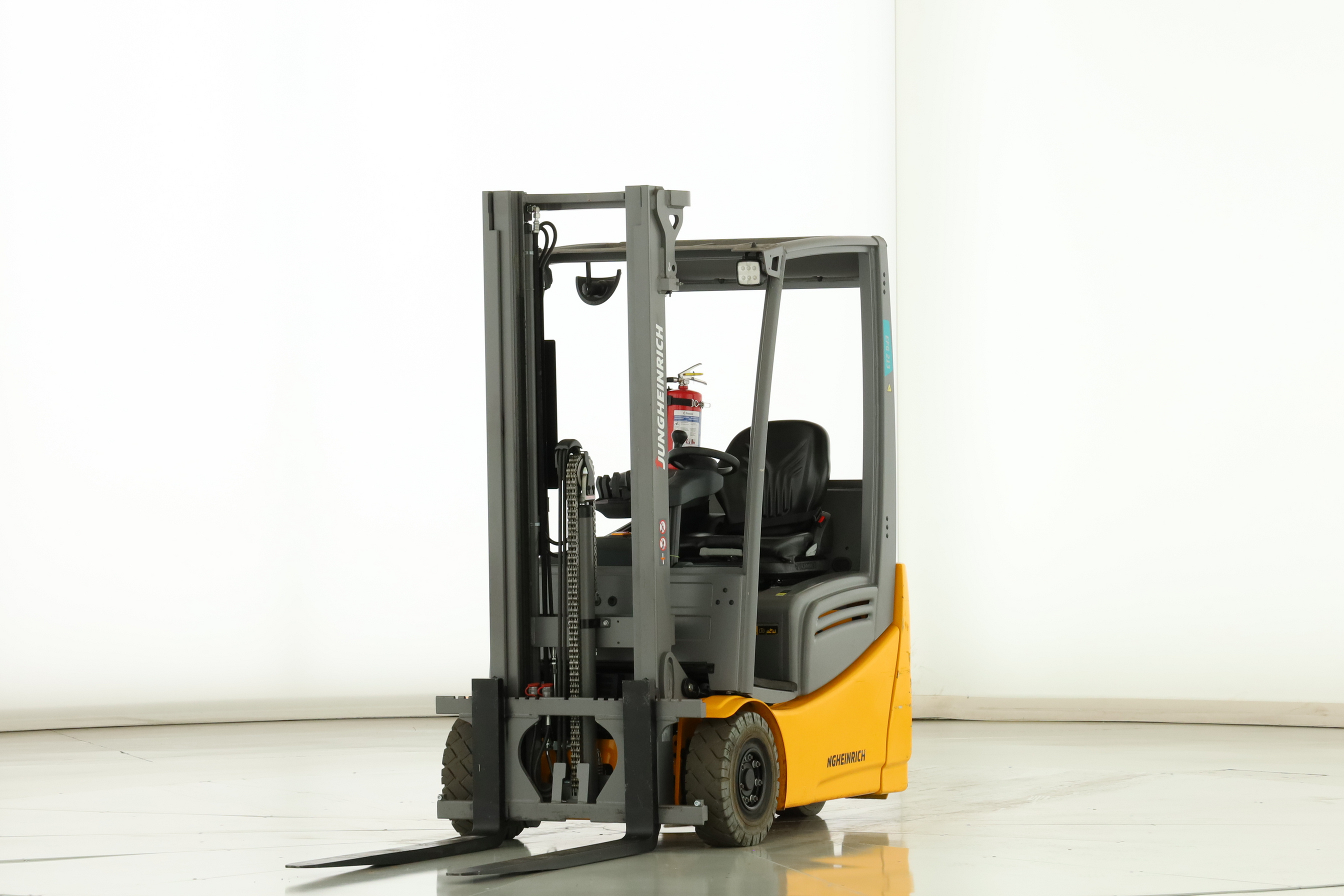 171175 Jungheinrich EFG-213