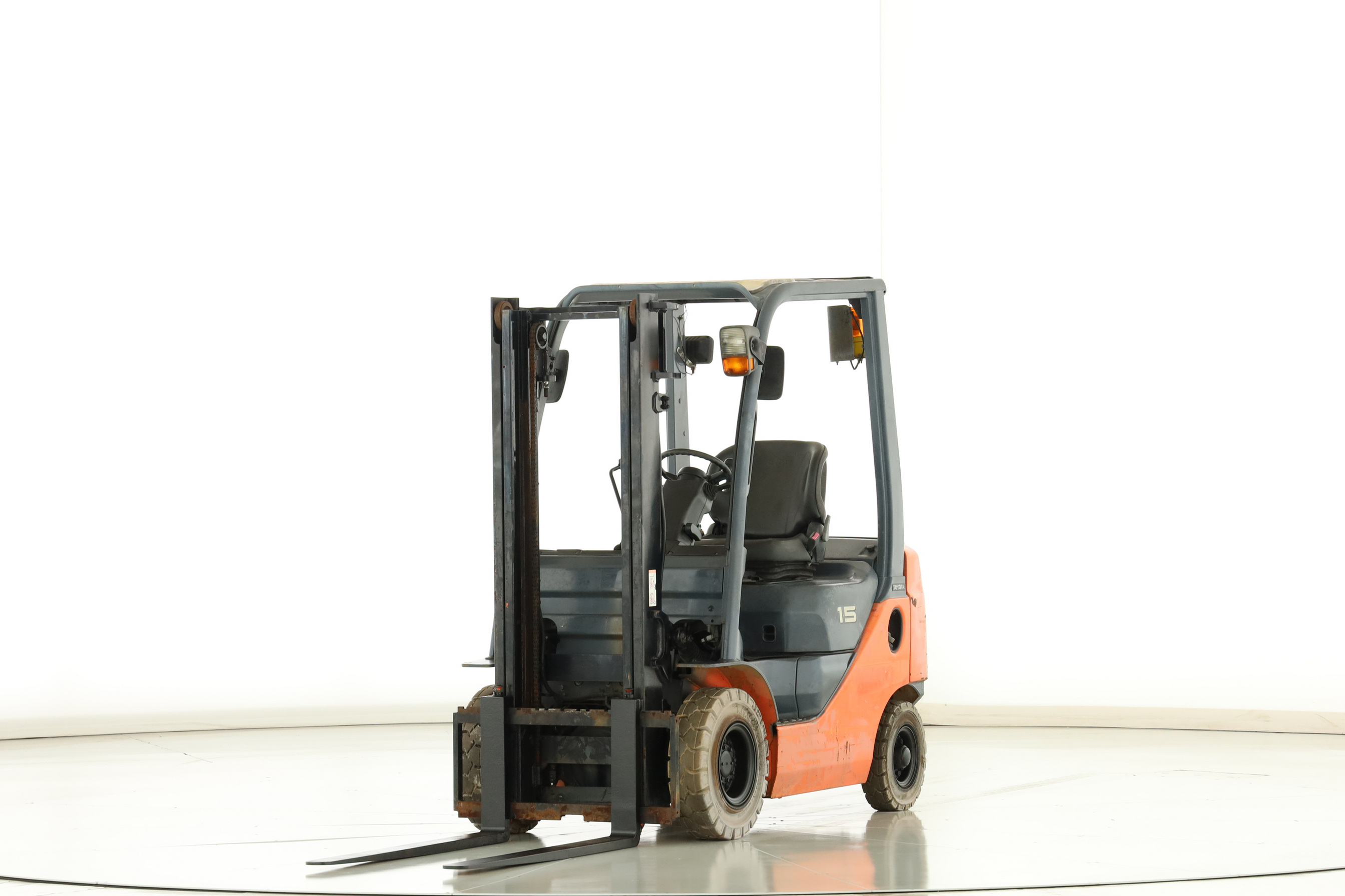 171619 Toyota 02-8-FDL-15