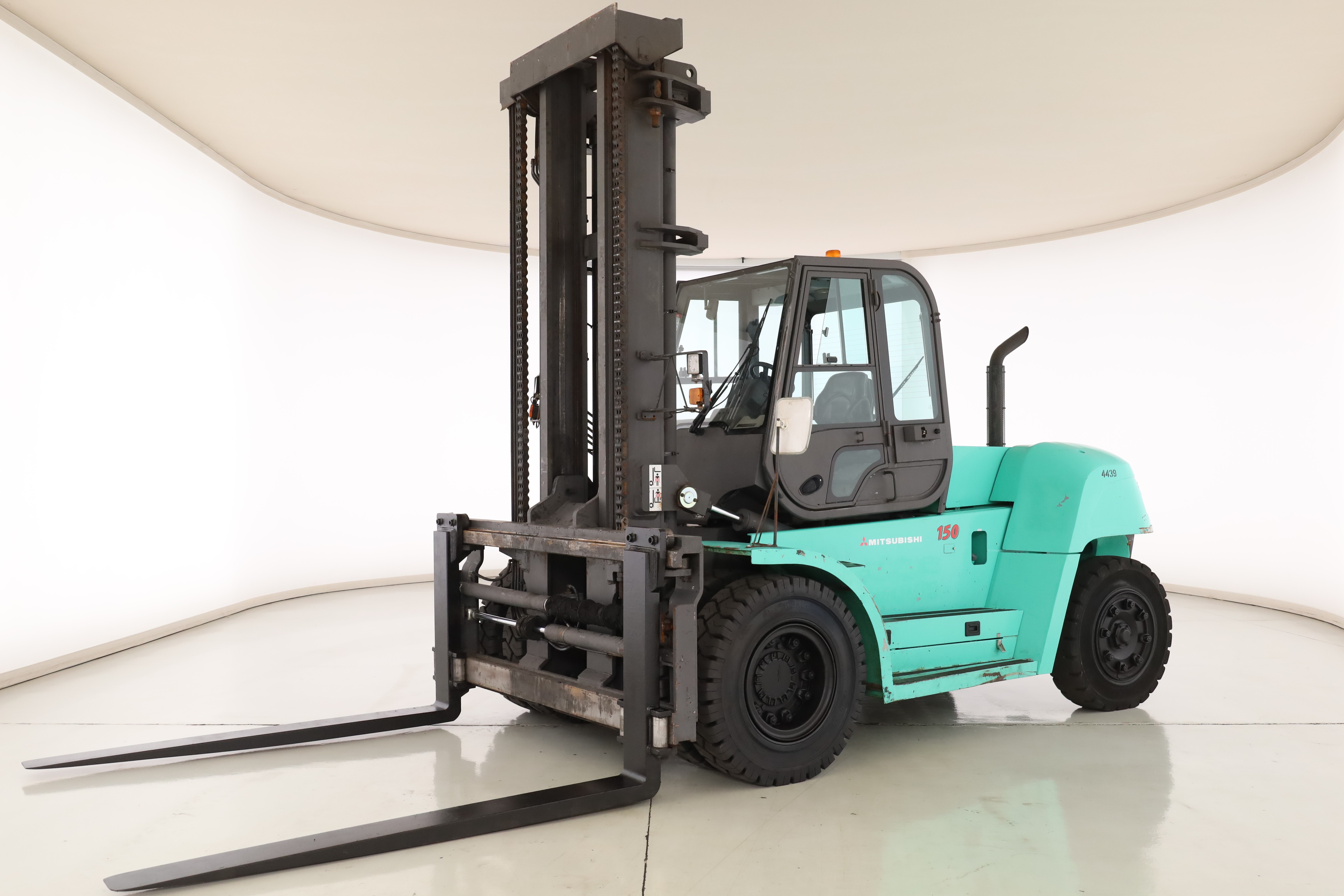 172041 Mitsubishi FD-150-N