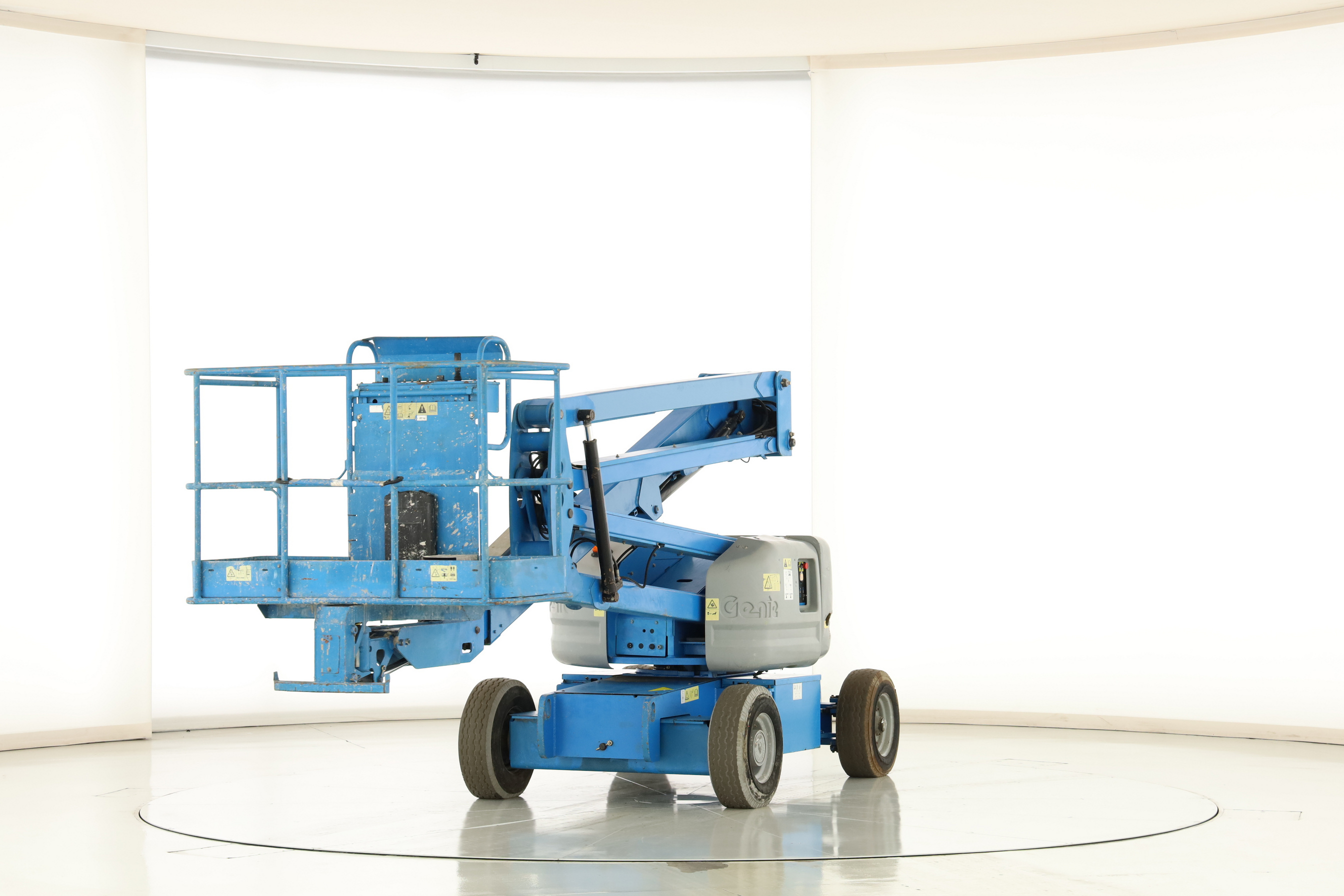 172167 Genie Z-45-25