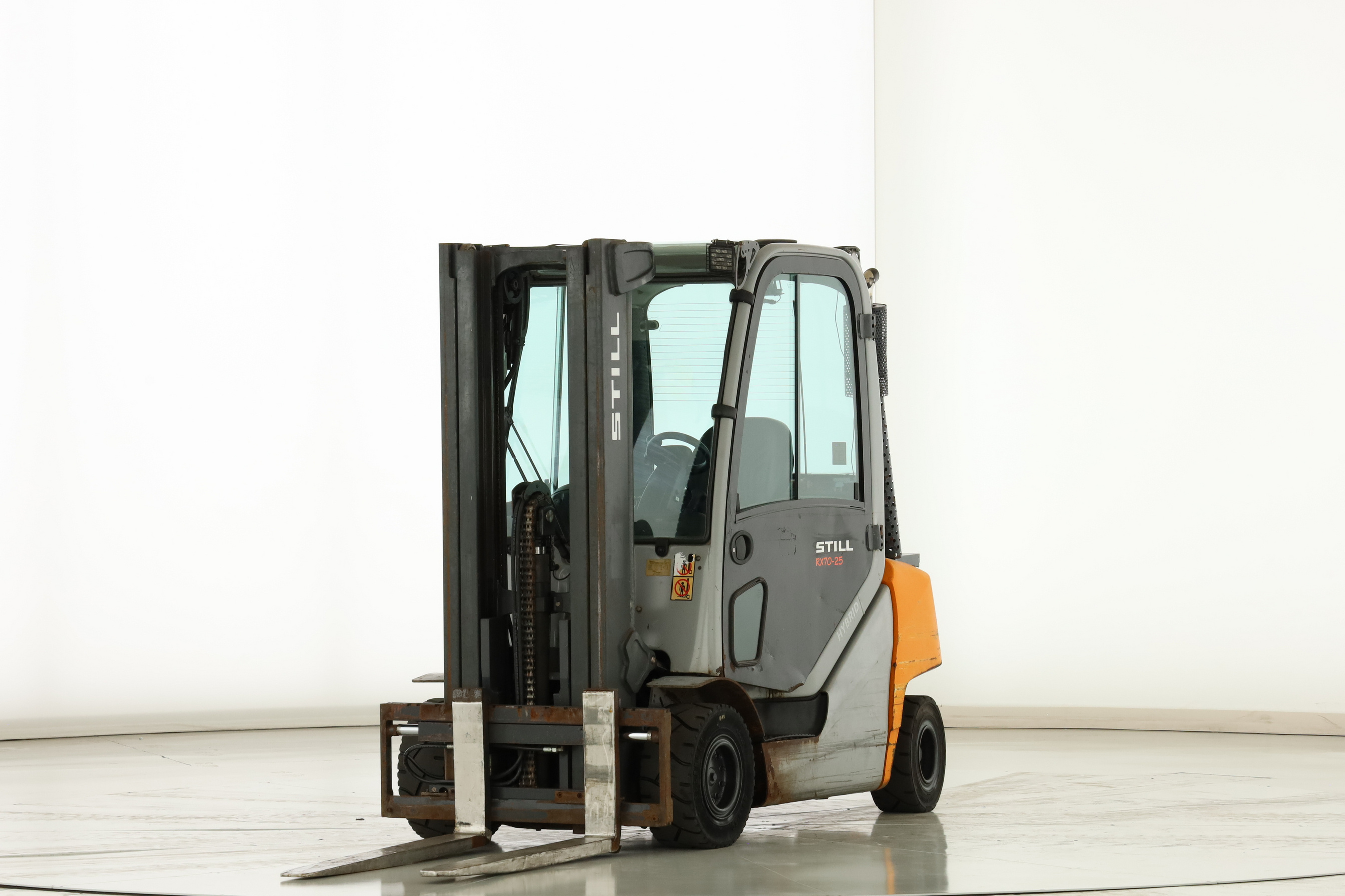 172762 Still RX-70-25