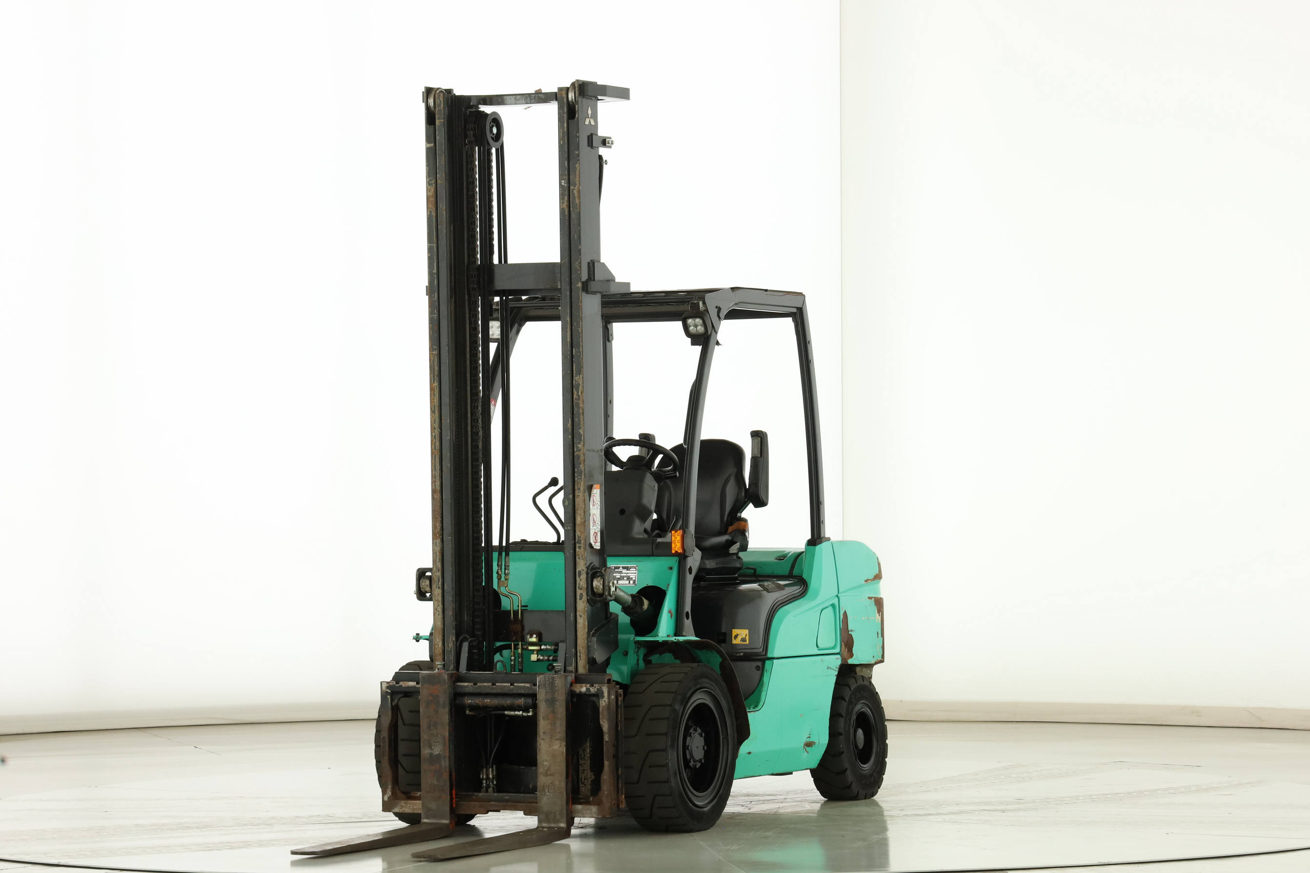 173503 Mitsubishi FD-35-NT