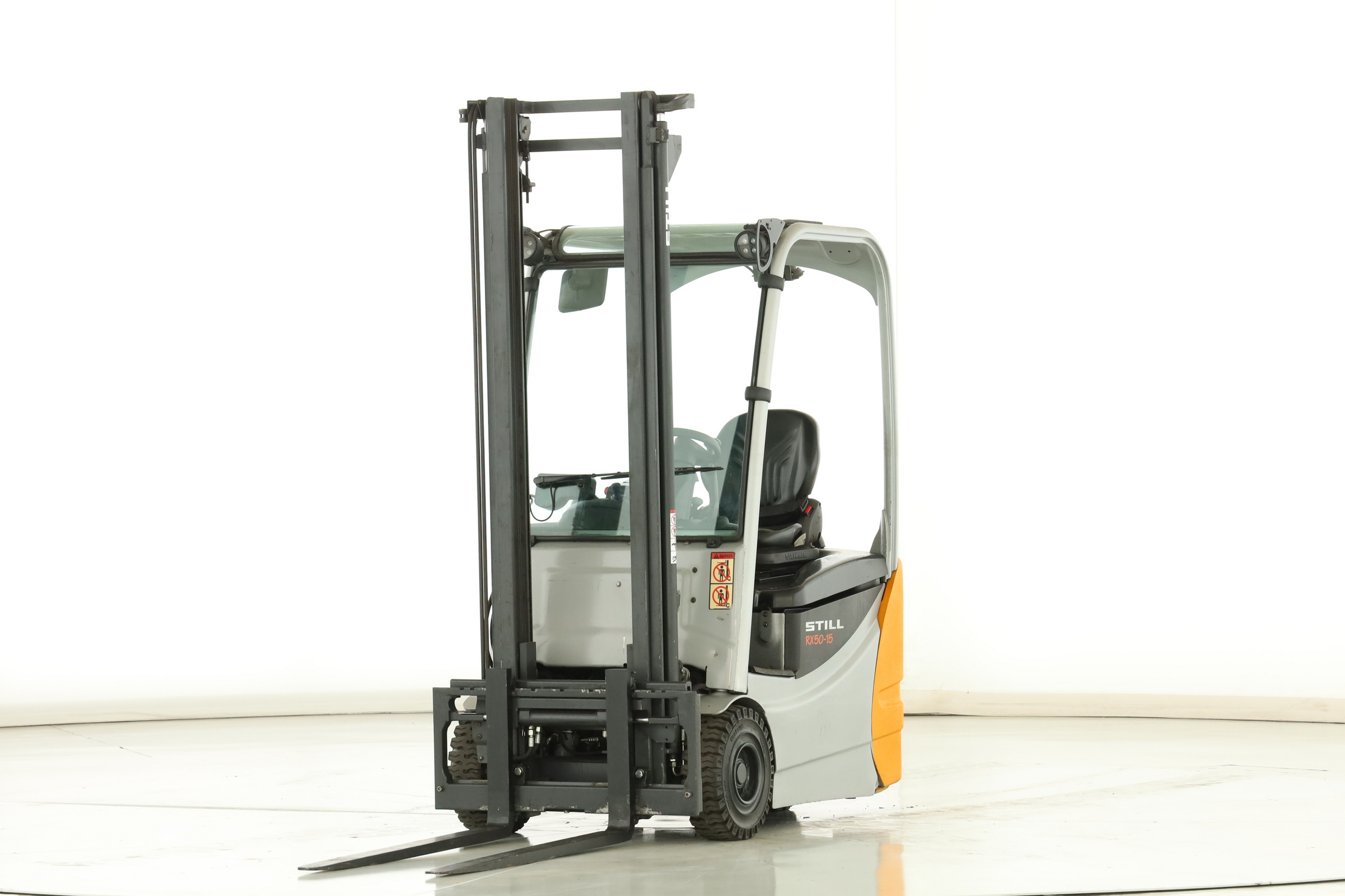 173760 Still RX-50-15