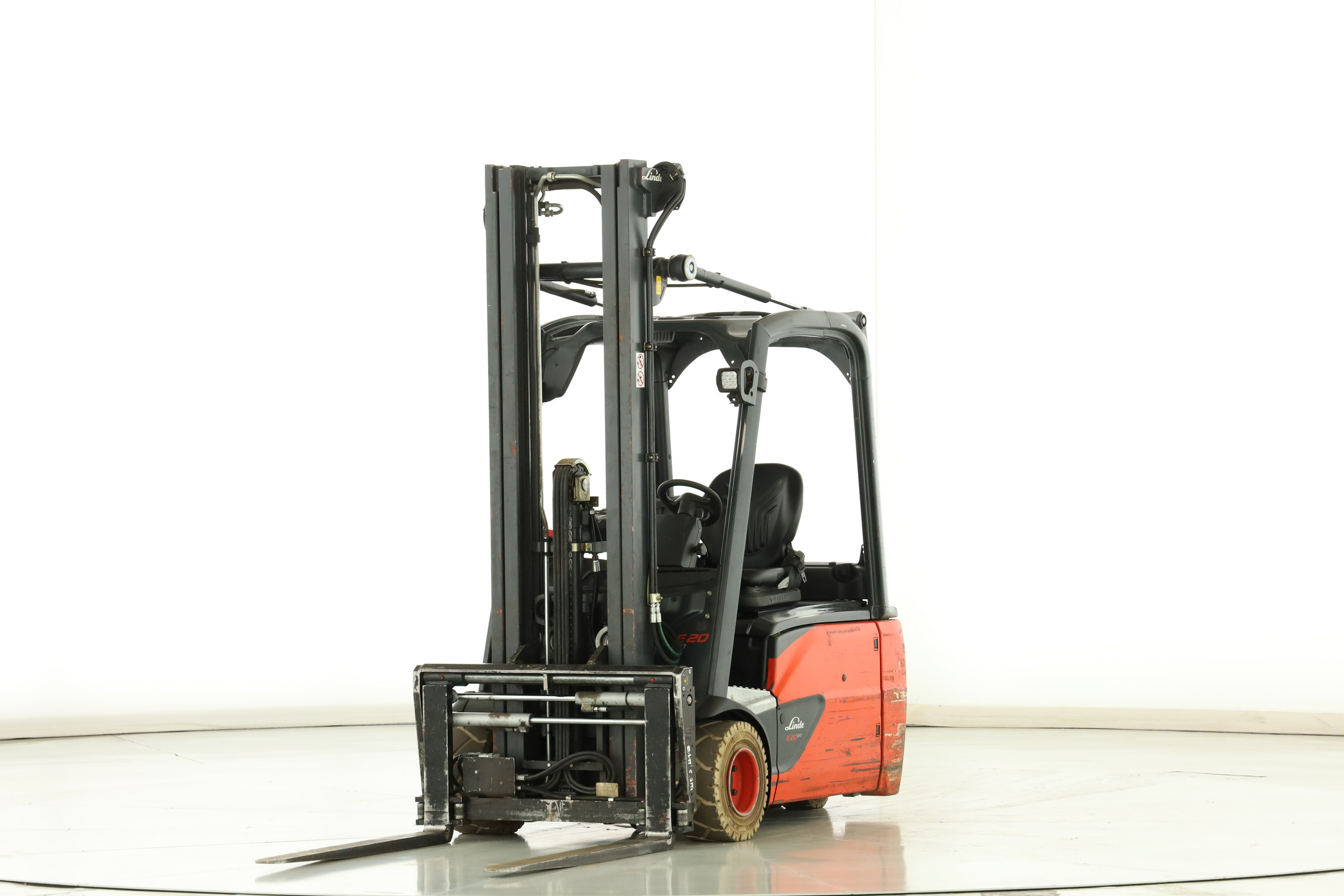 173808 Linde E-20-L-02 (386)