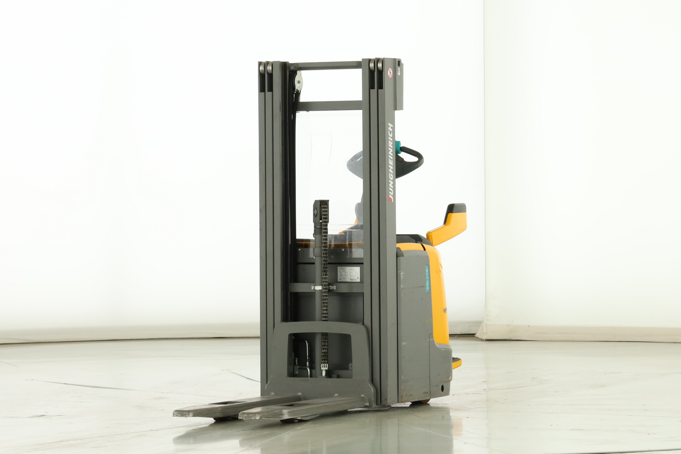 173834 Jungheinrich ERC-214