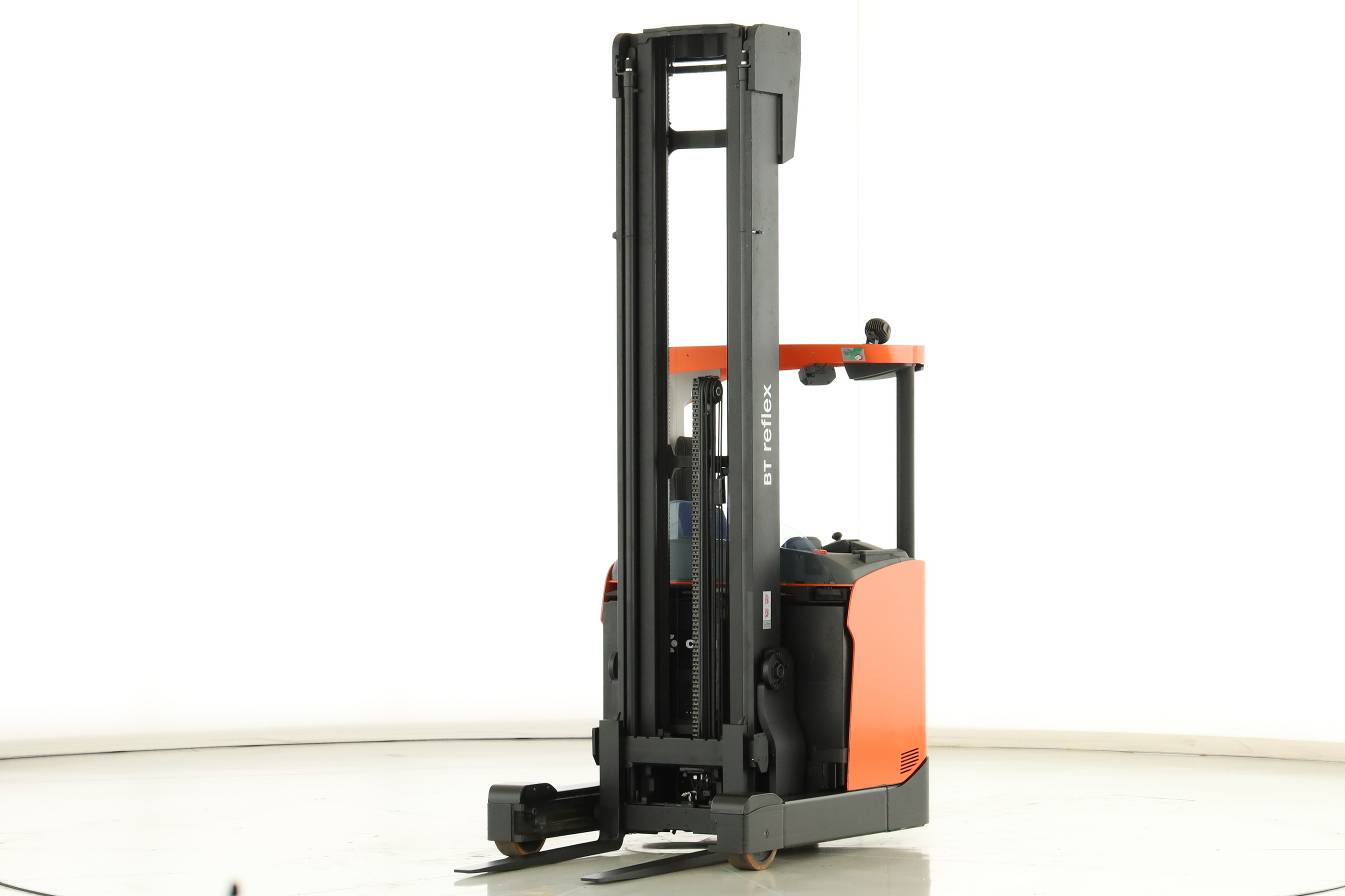 174303 Toyota RRE-160-H