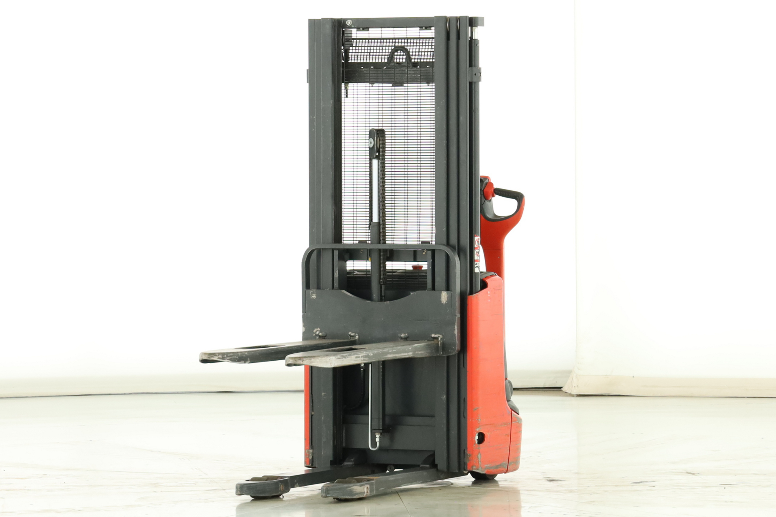 174546 Linde L-12 (1272)