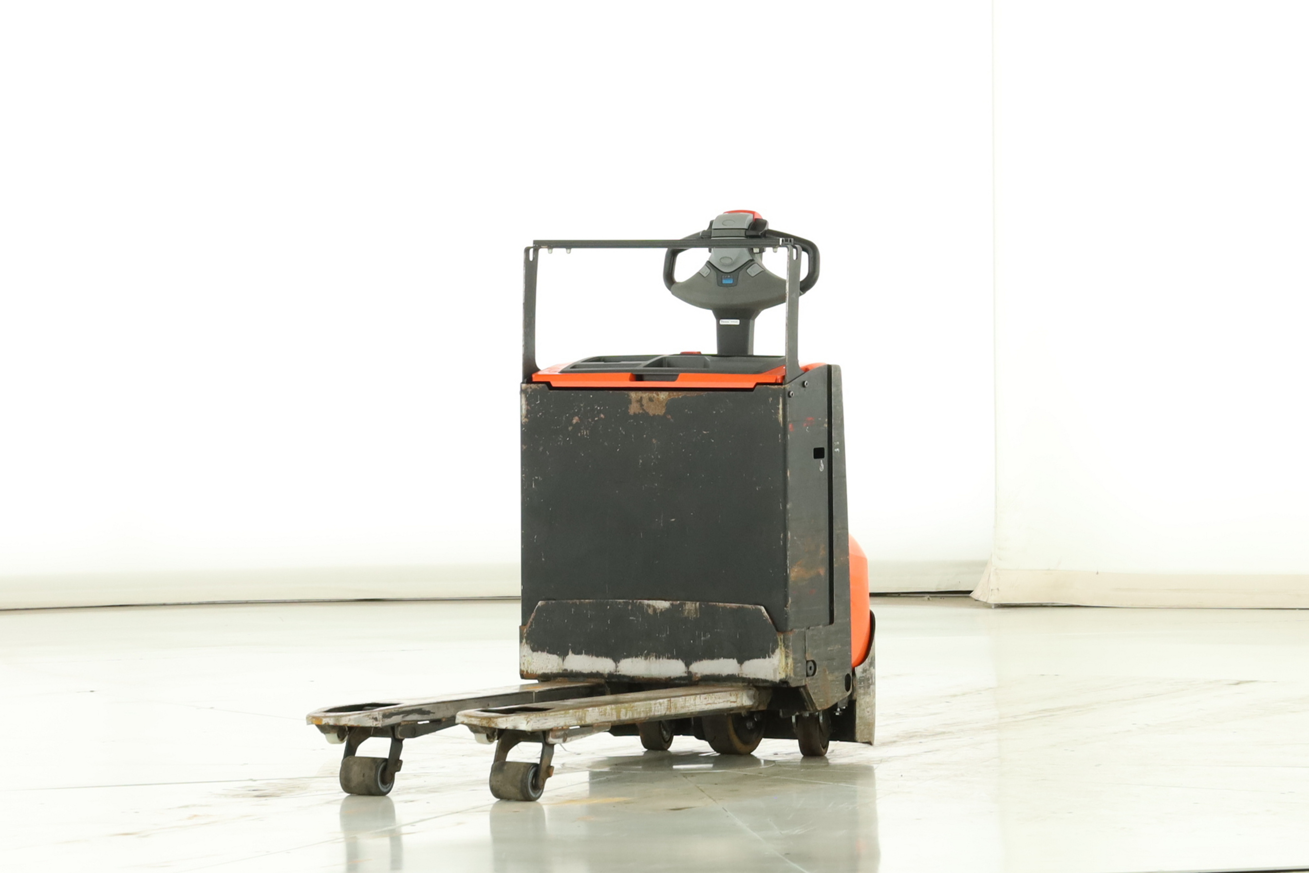 174598 Toyota LWE-160