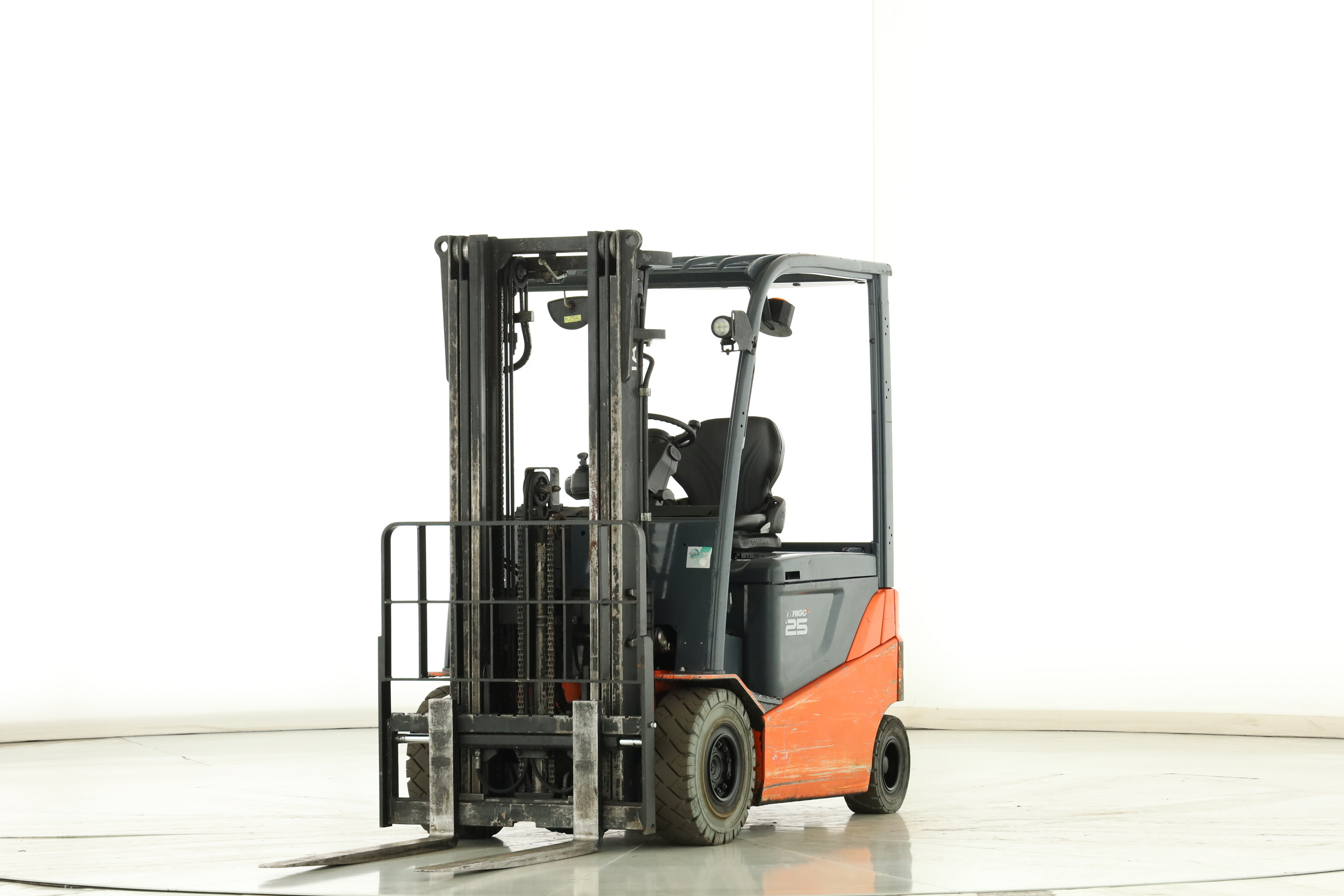 174638 Toyota 8-FBMKT-25