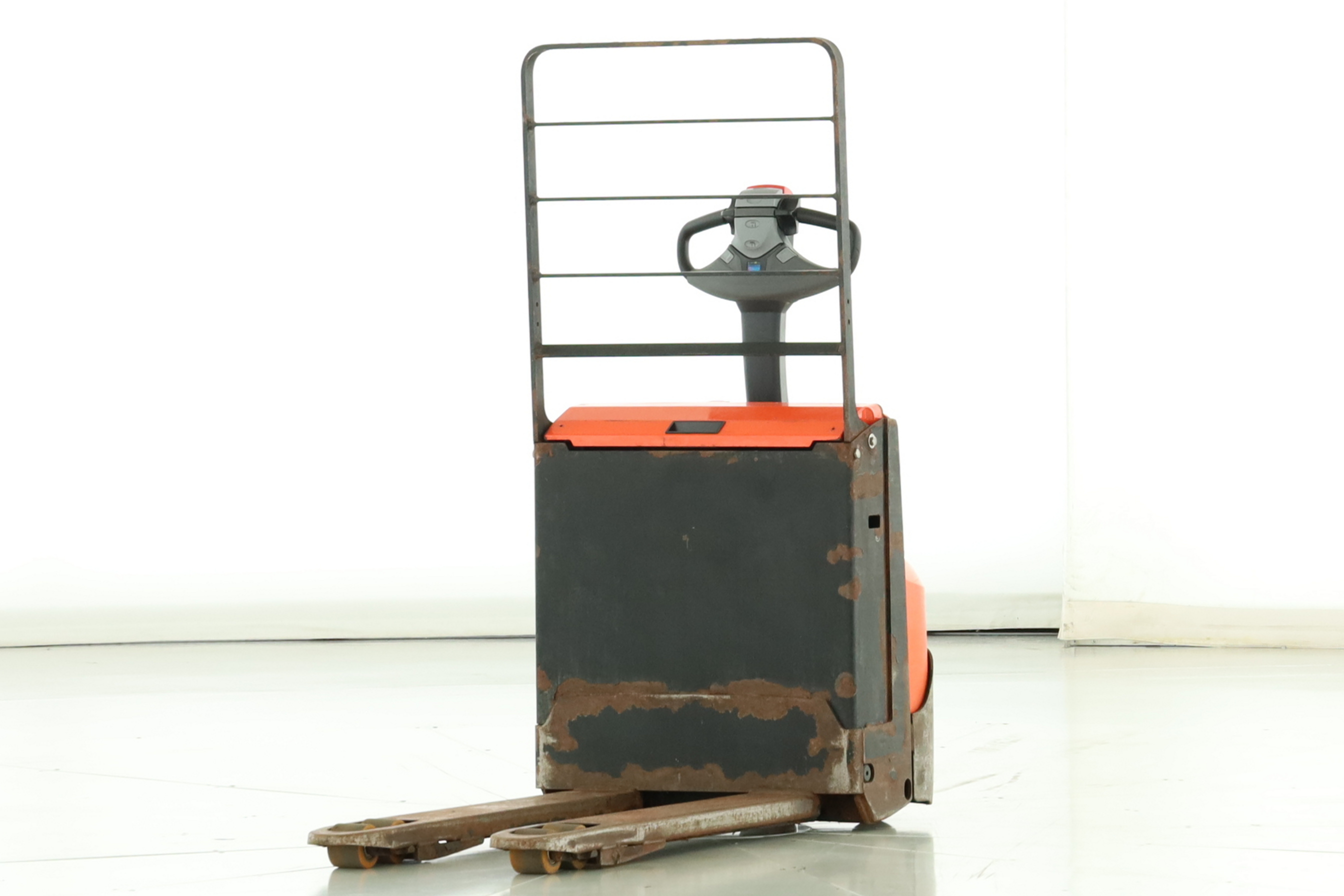 174875 Toyota LWE-160