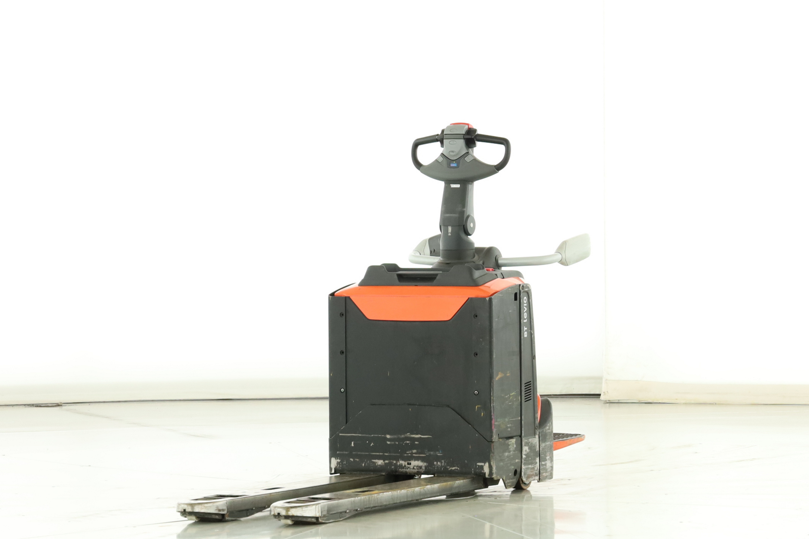 174949 Toyota LPE-200