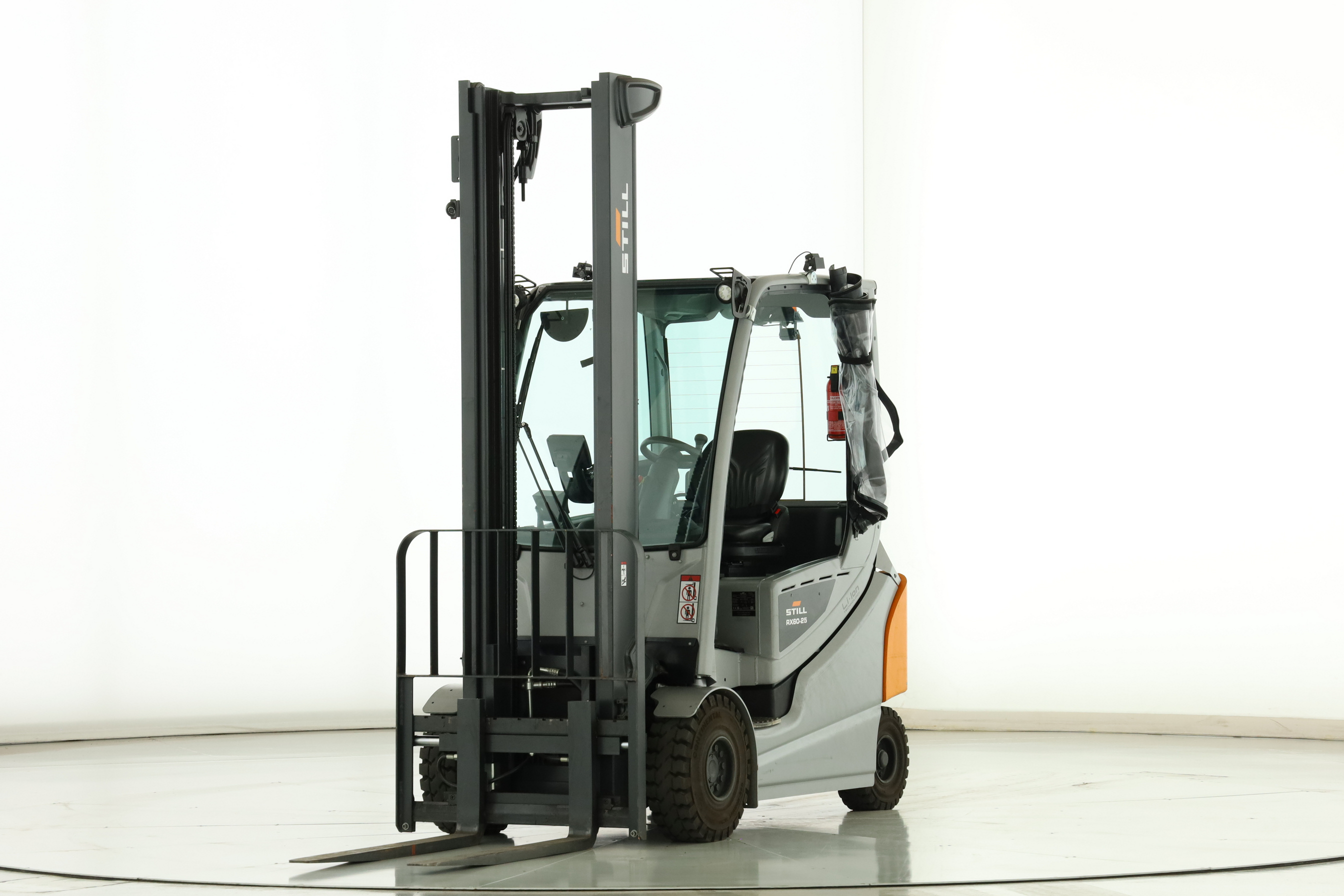 175076 Still RX-60-25