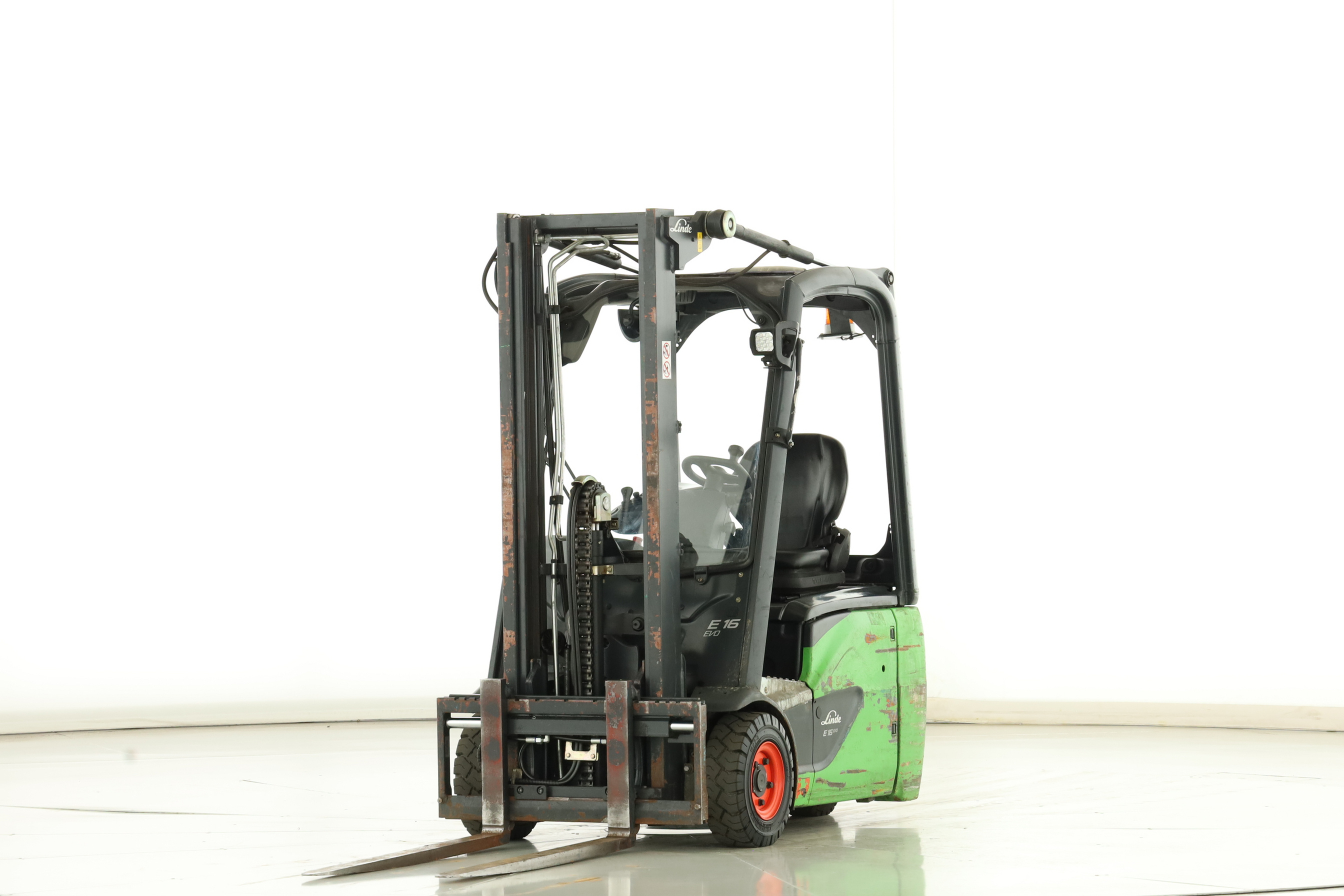 175188 Linde E-16-C-02 (386)