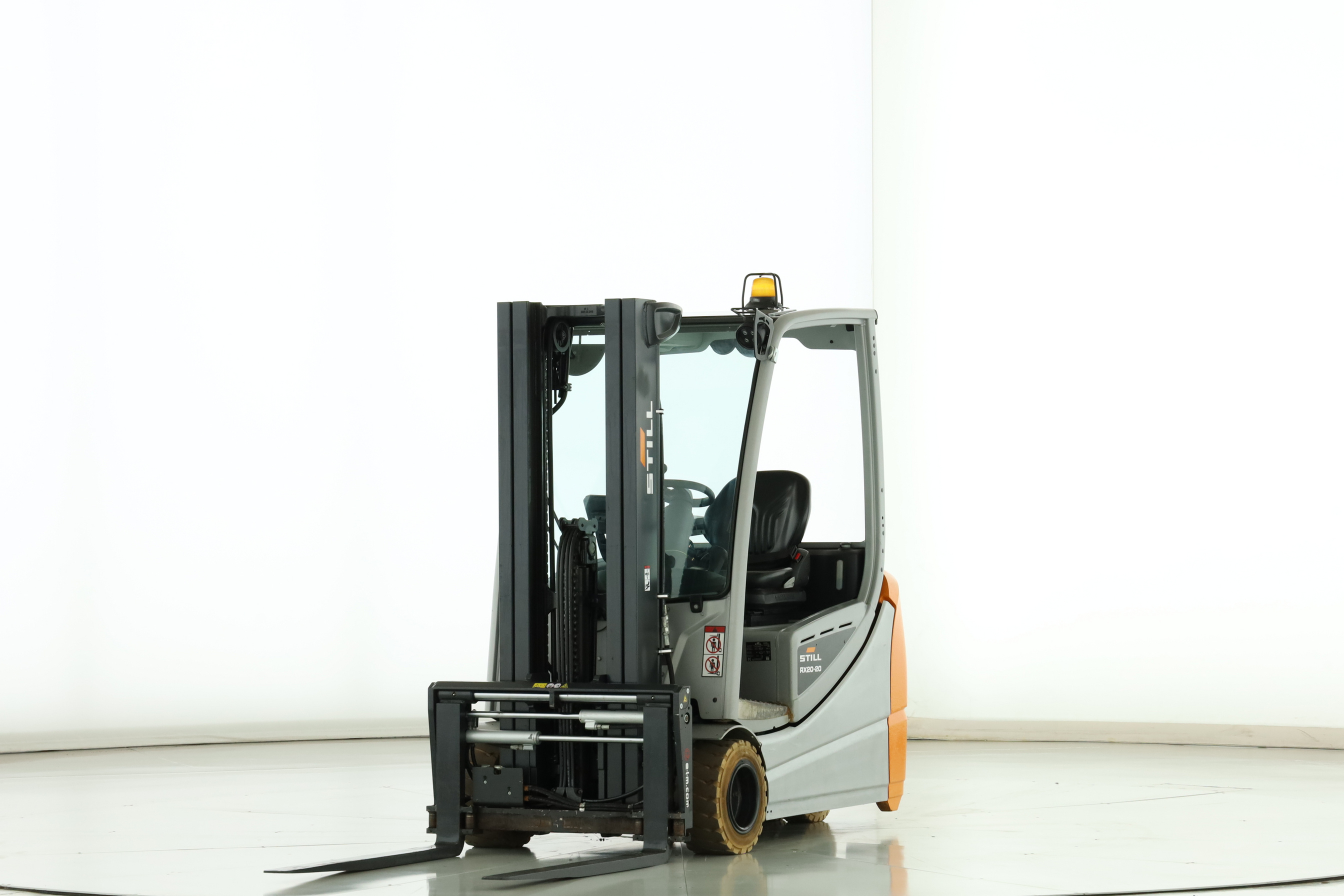 175213 Still RX-20-20-L