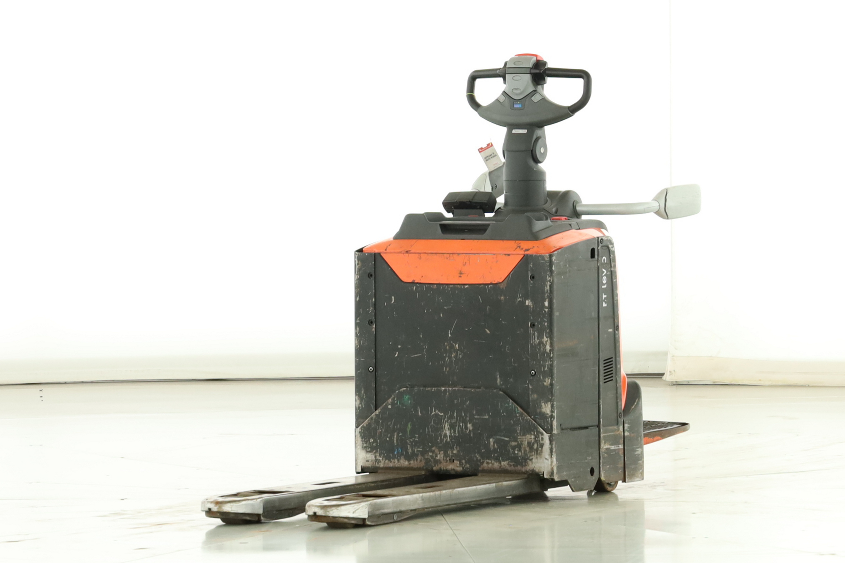 175531 Toyota LPE-200