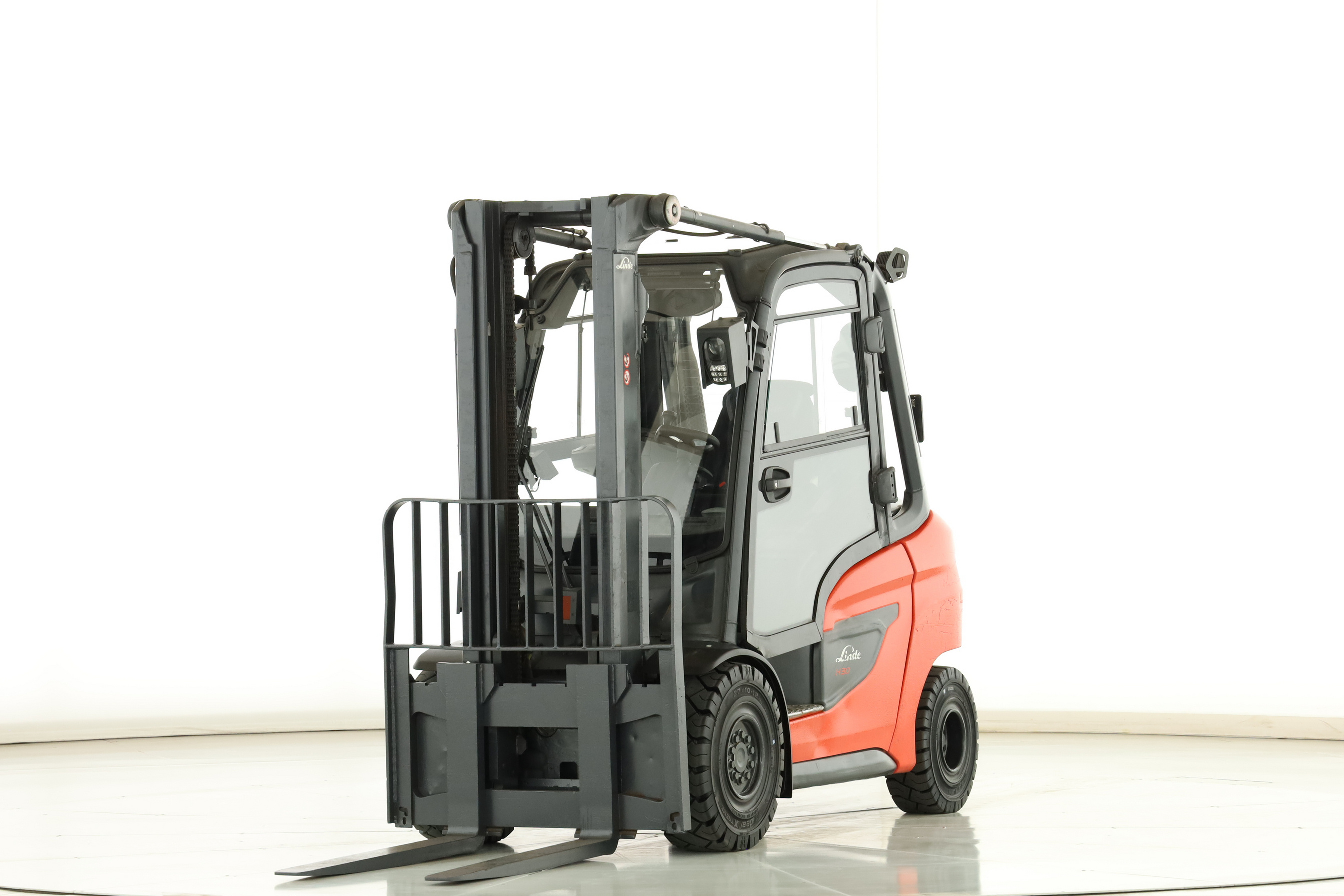 175645 Linde H-30-D-01 (1202)