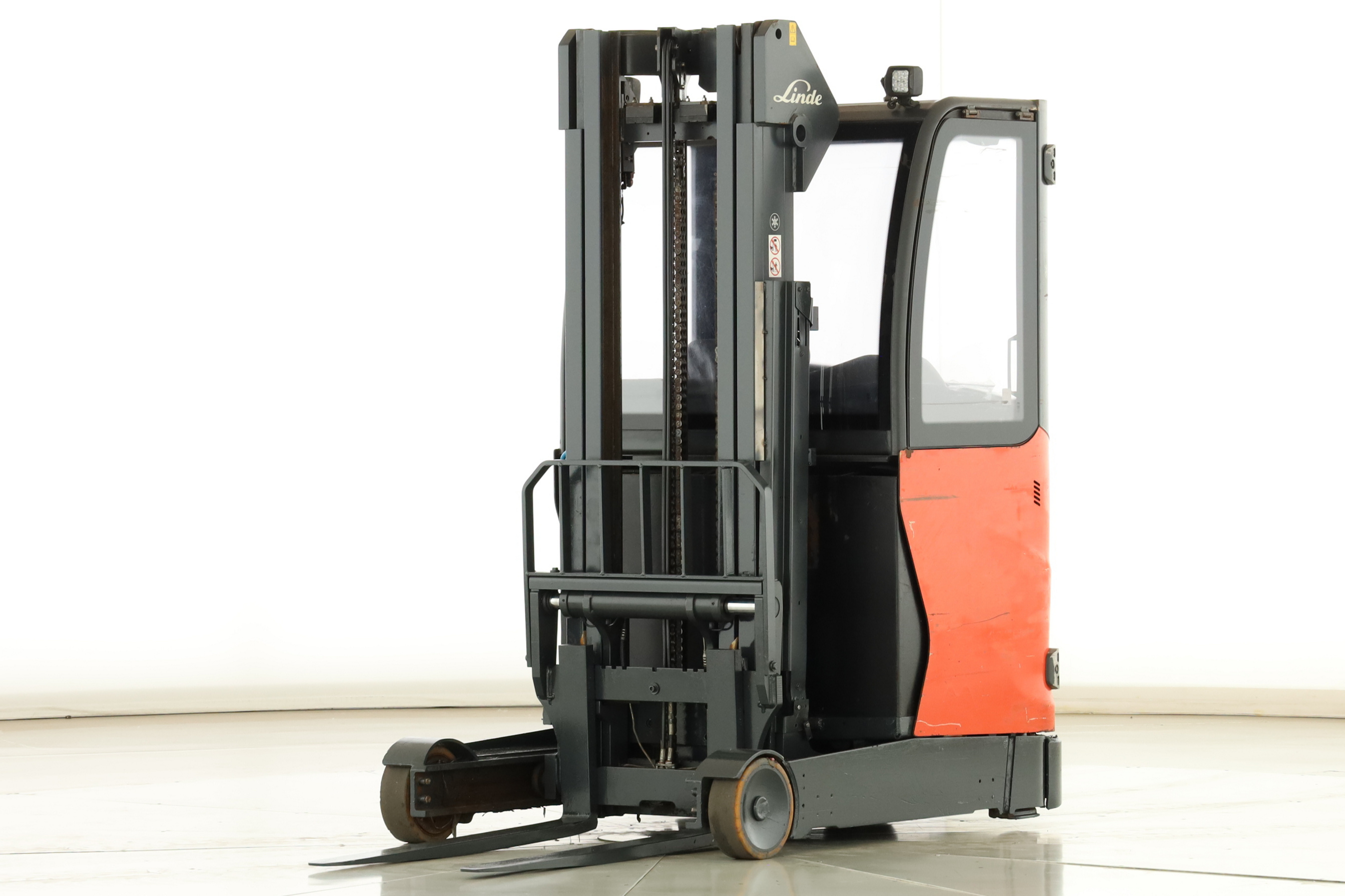 175915 Linde R-14-01 (1120)