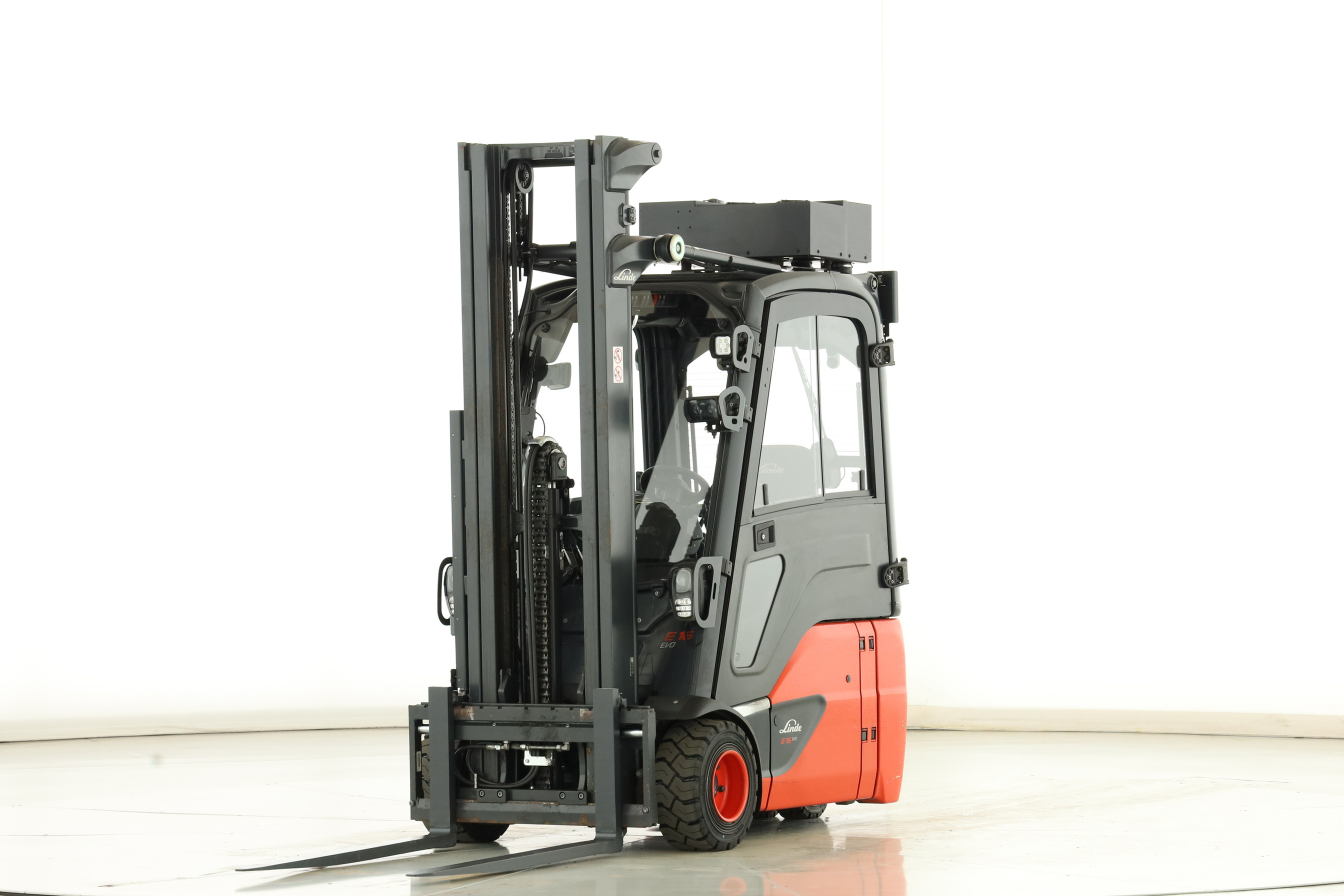 176015 Linde E-16-02 (386)