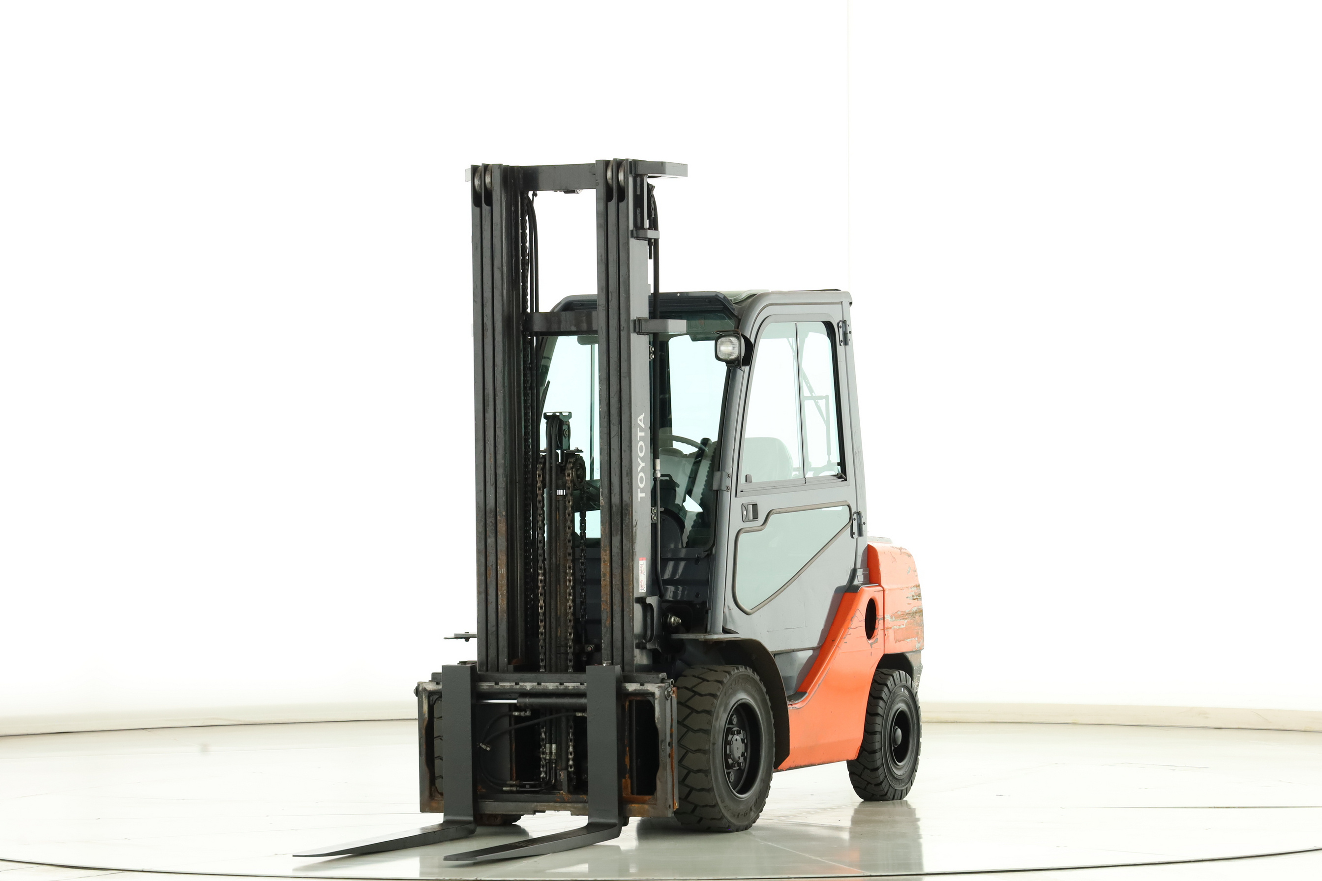 176022 Toyota 02-8-FGF-30