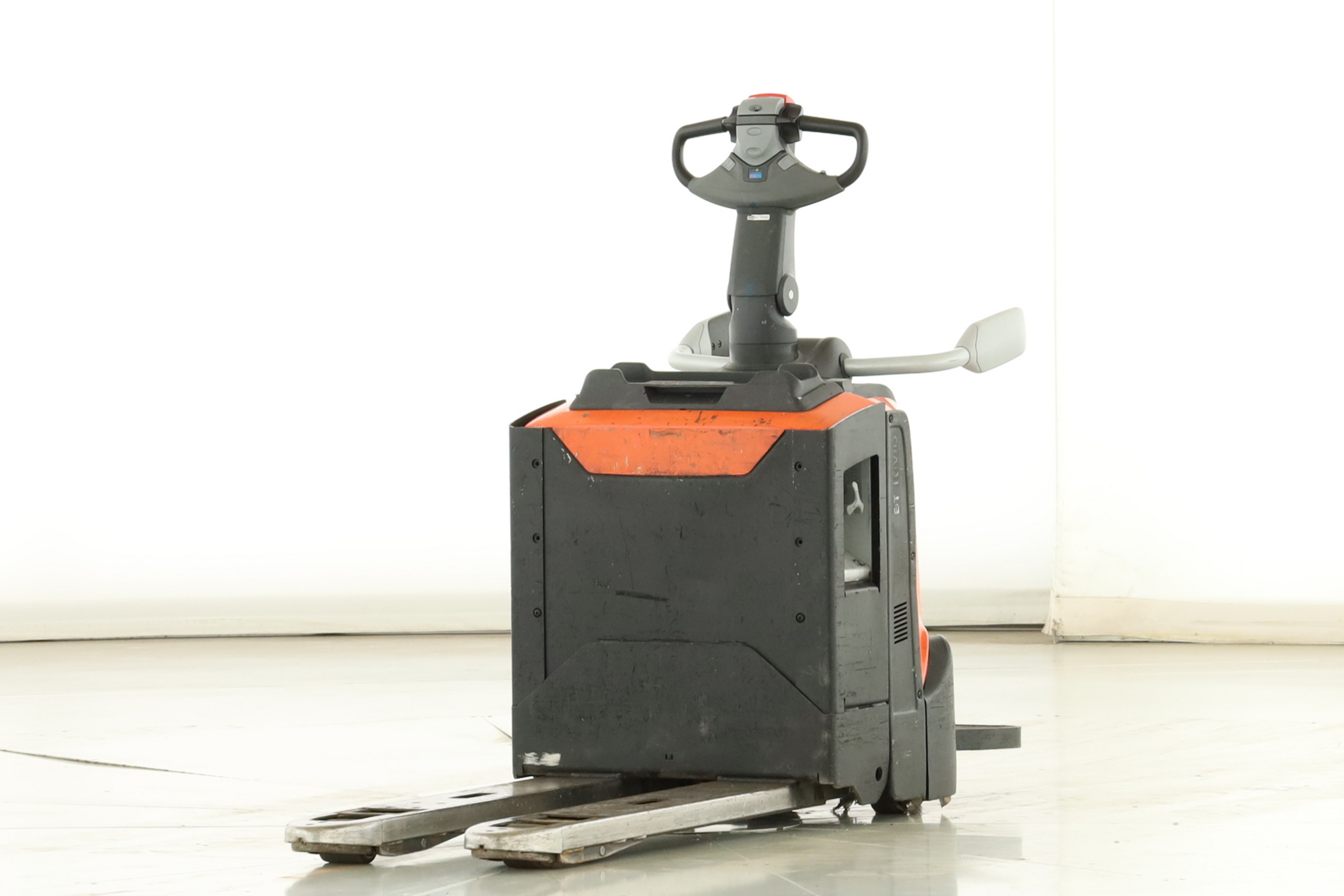 176266 Toyota LPE-200