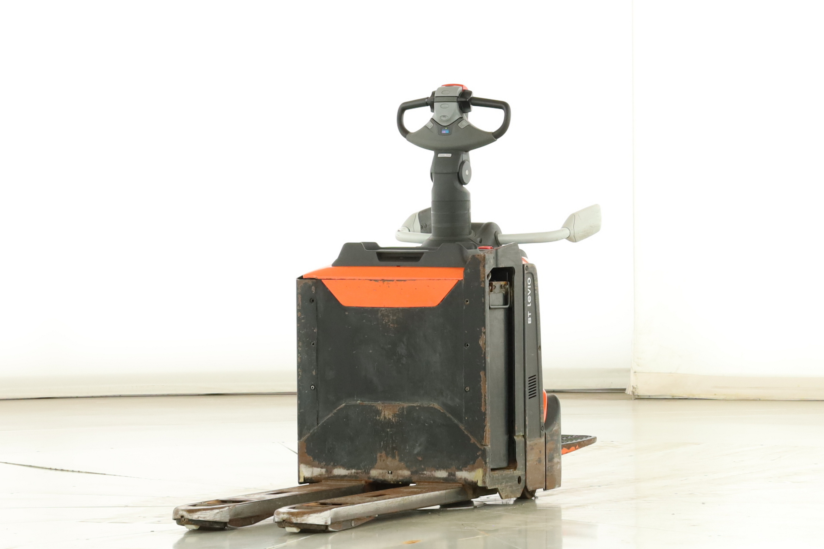 176300 Toyota LPE-200