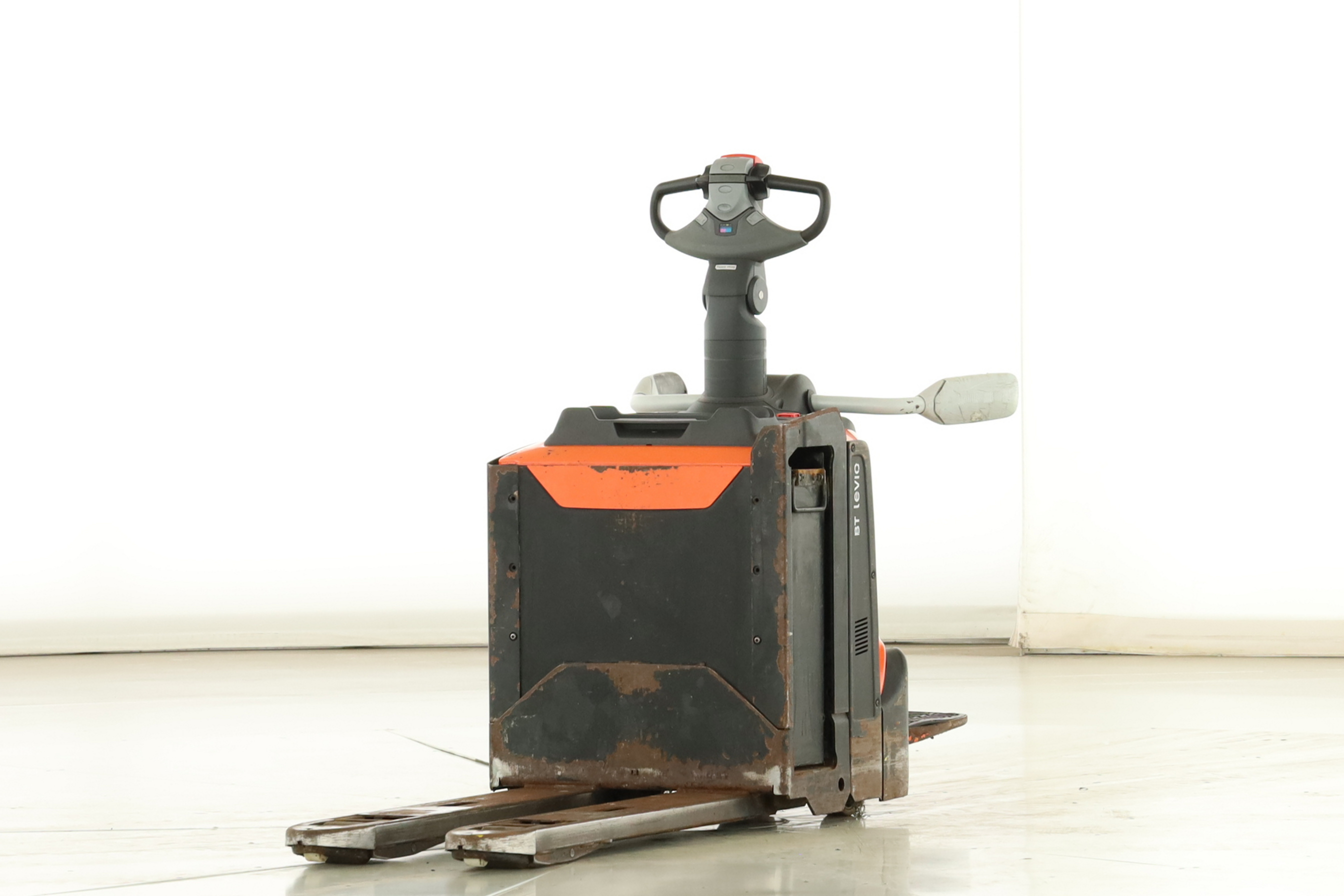 176303 Toyota LPE-200