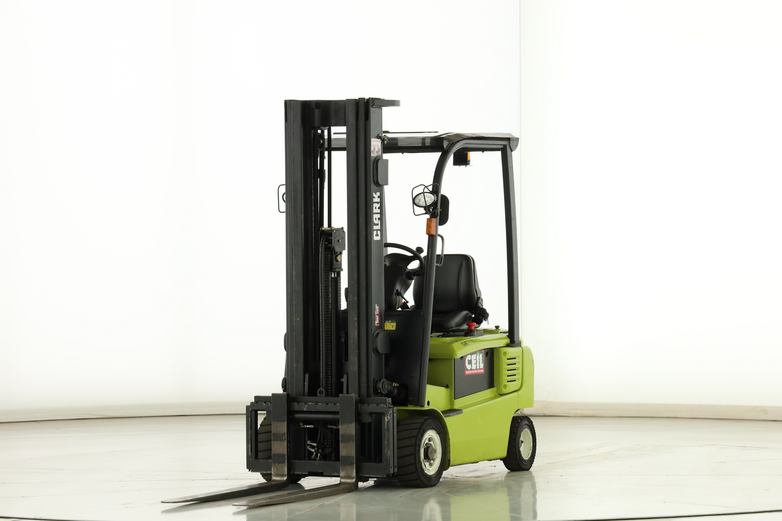 176361 Clark GEX-16