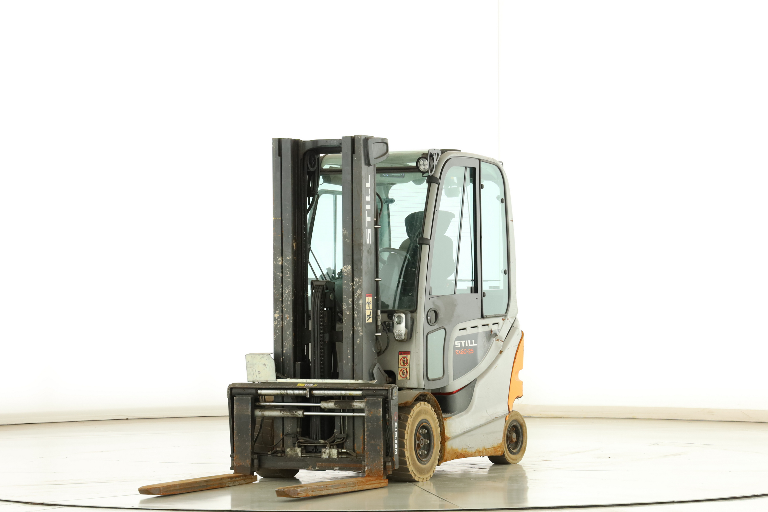 176430 Still RX-60-25