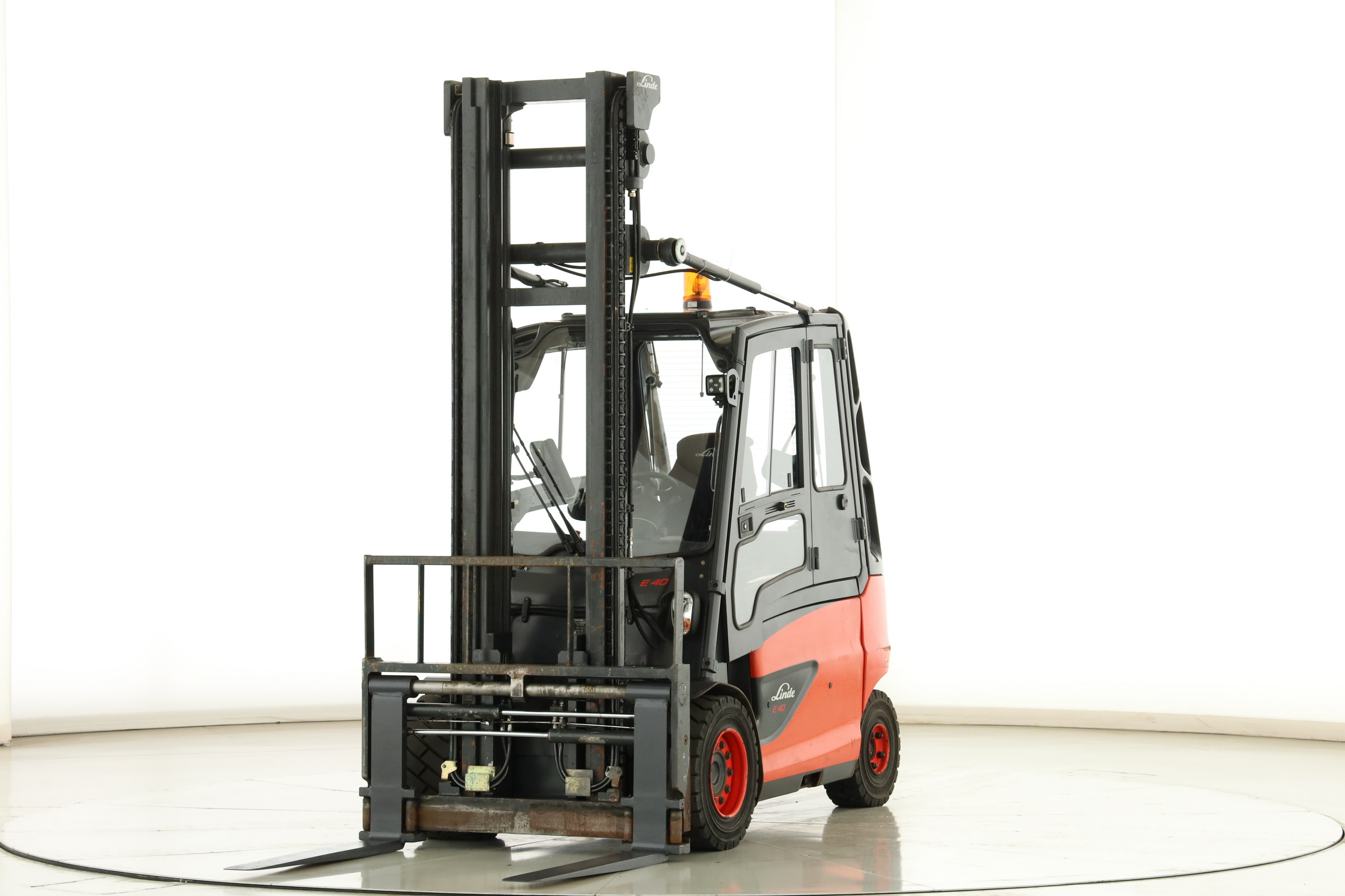 176445 Linde E-40-HL-01-600 (388)