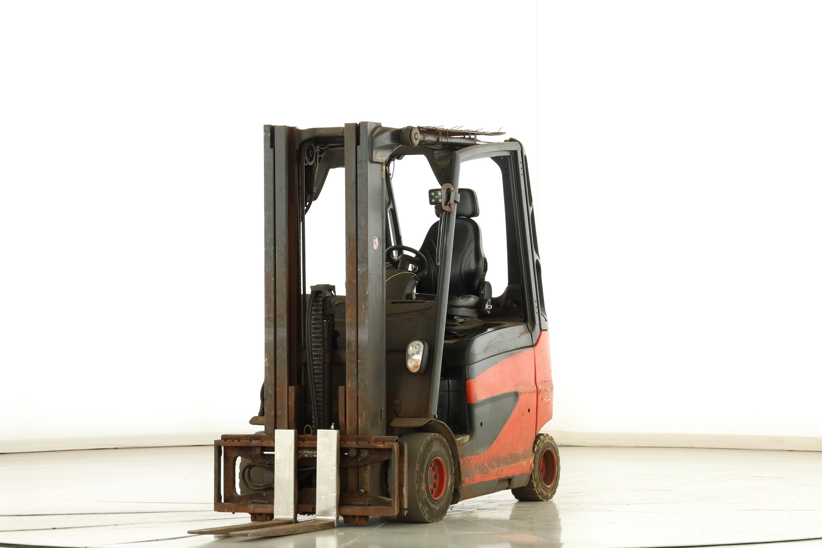 176560 Linde E-25-H-1-600 (387)