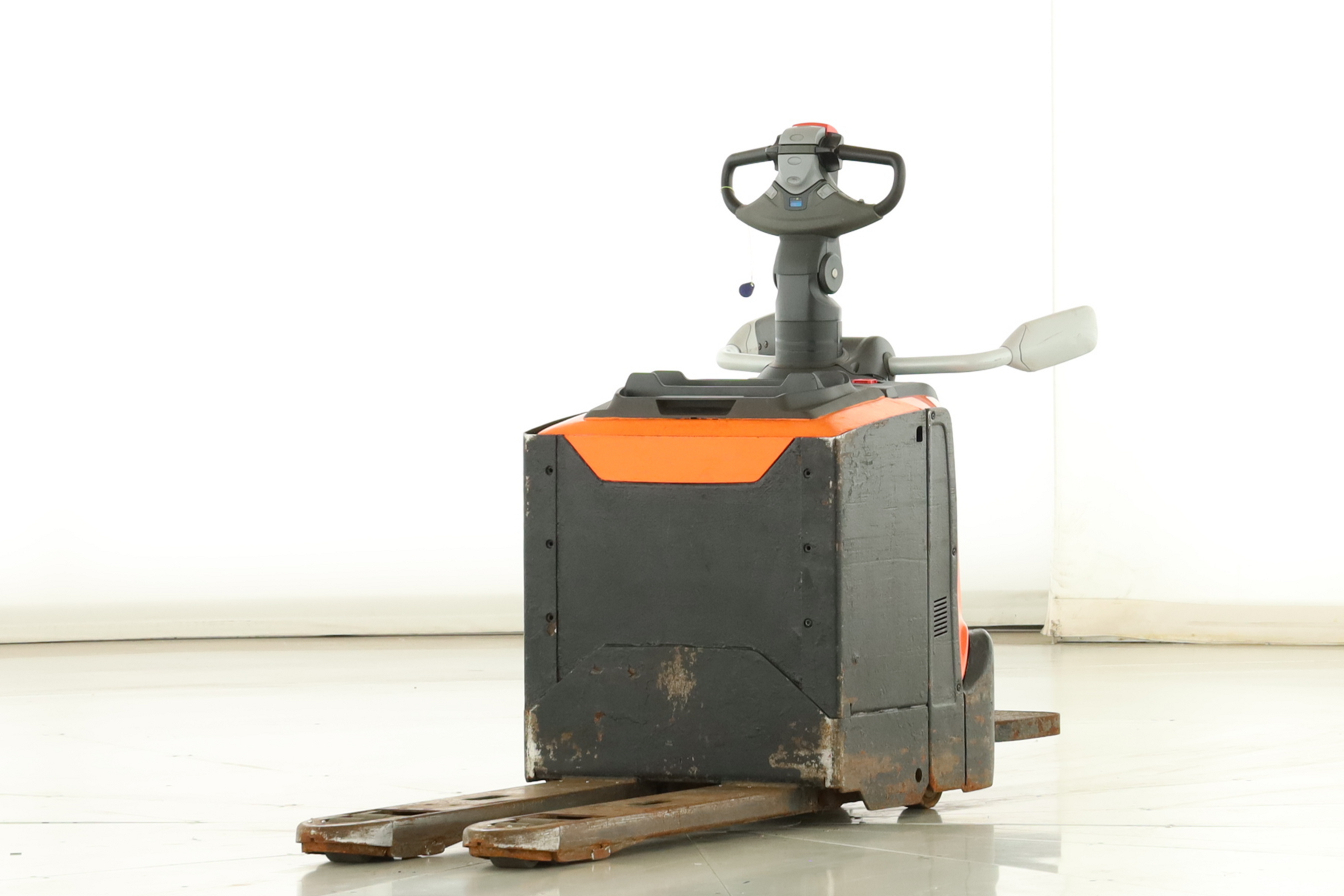 176638 Toyota LPE-250