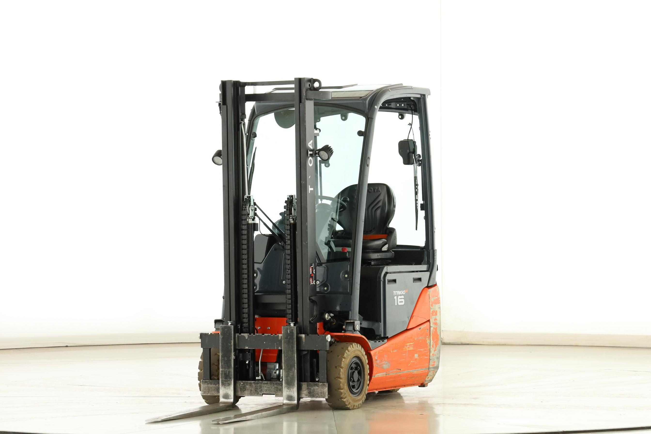 176673 Toyota 8-FBEK-16-T