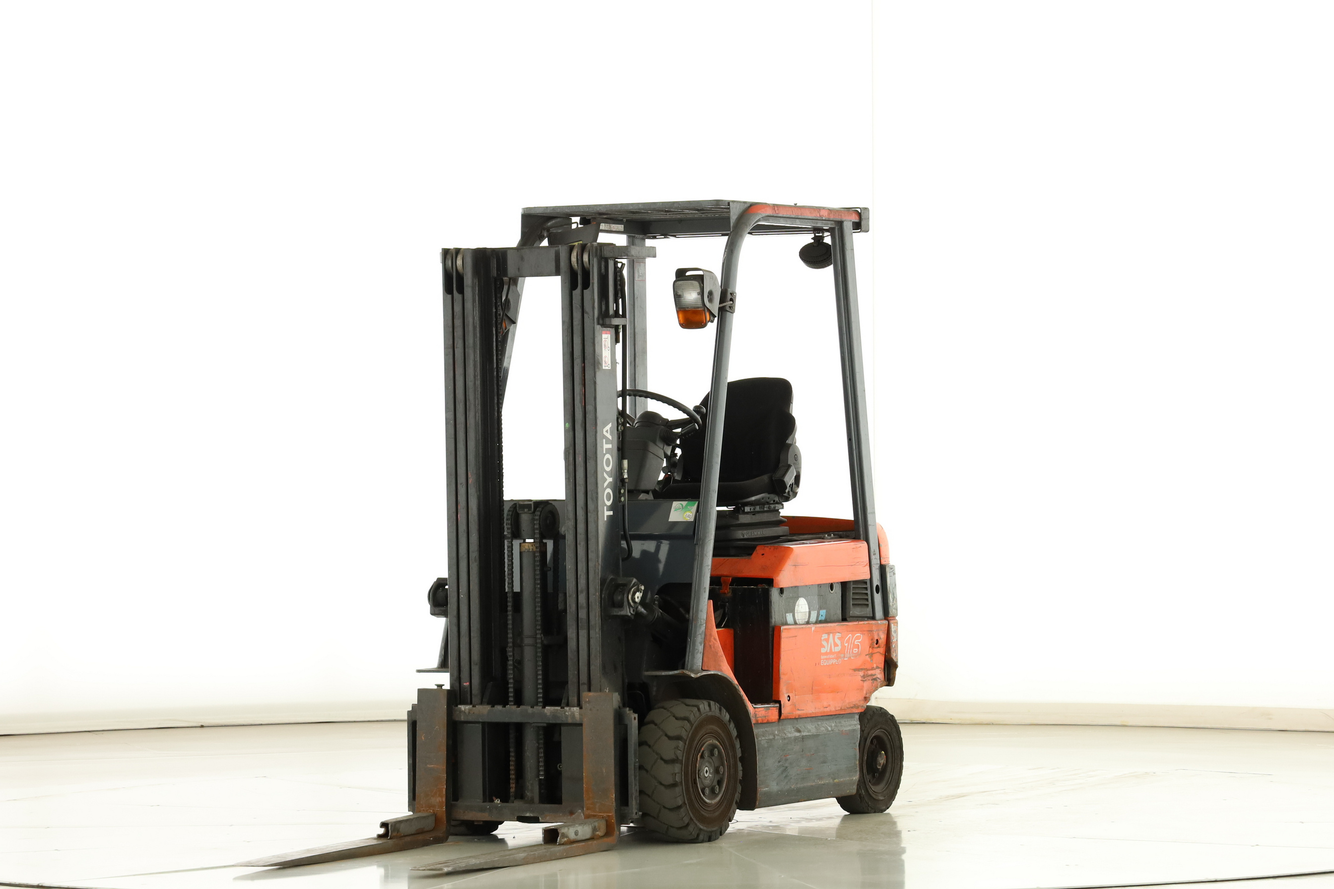 176713 Toyota 7-FBMF-16