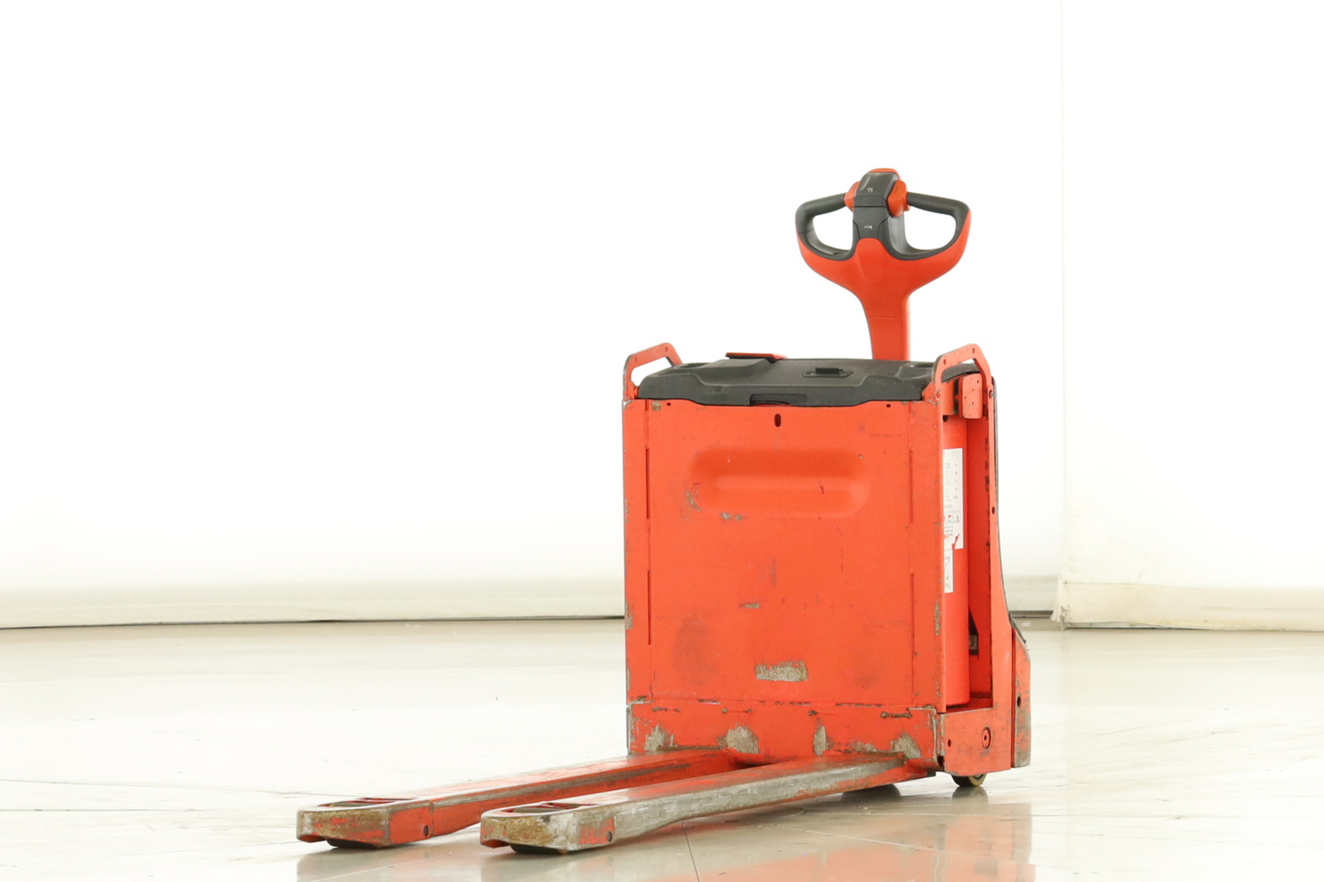176746 Linde T-20 (1152)