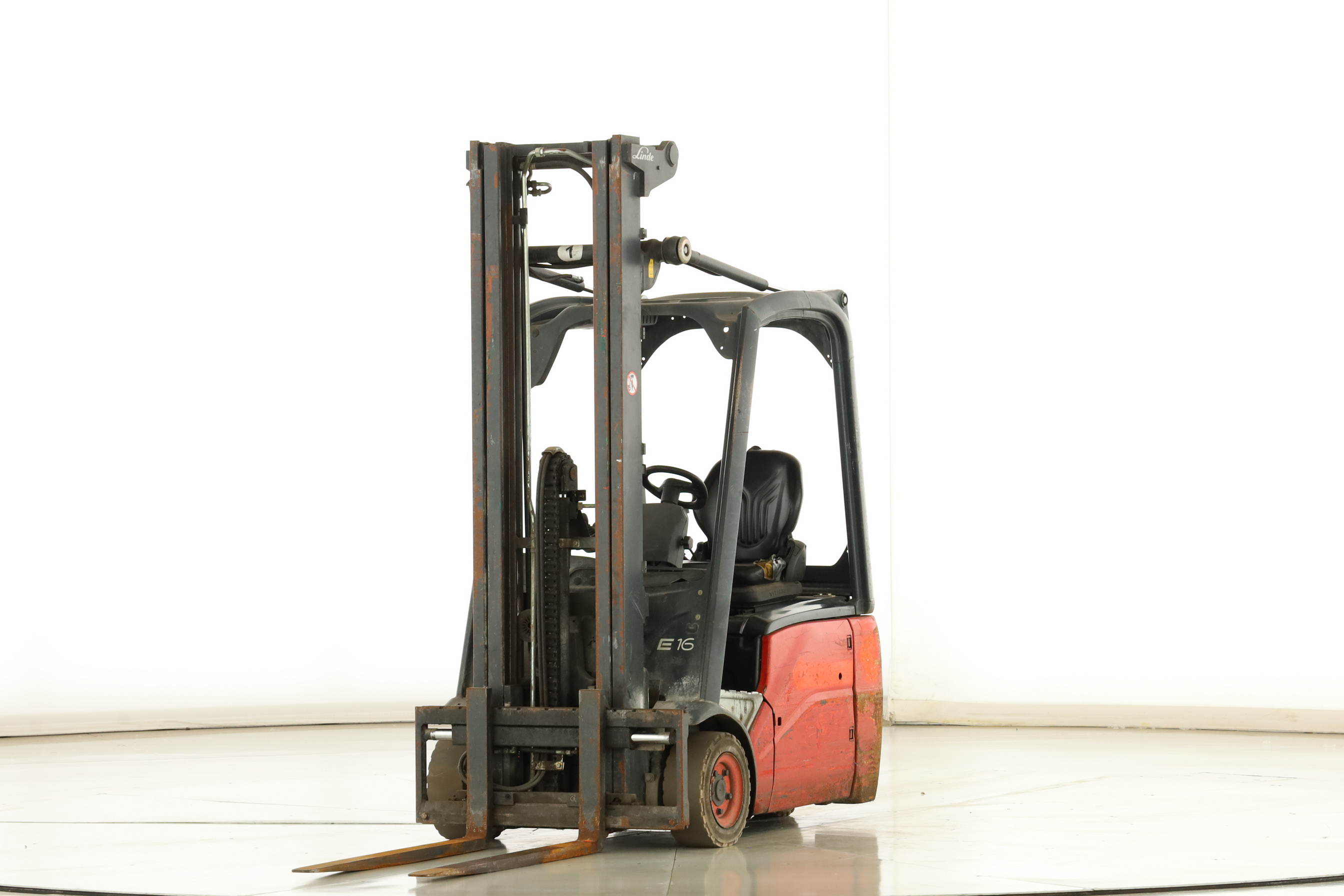 176848 Linde E-16-C-01 (386)