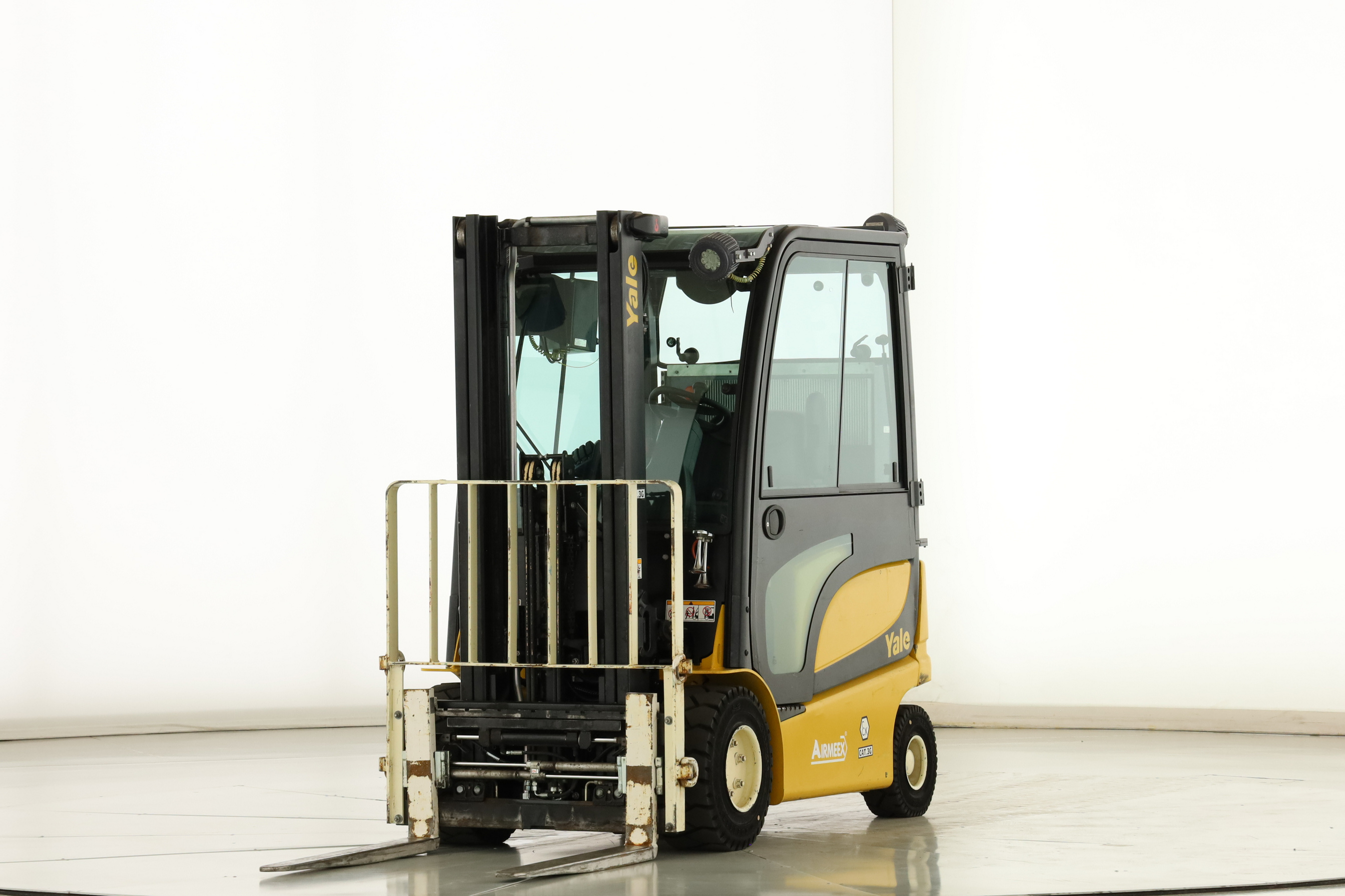 176887 Yale ERP-25-VLF-2195