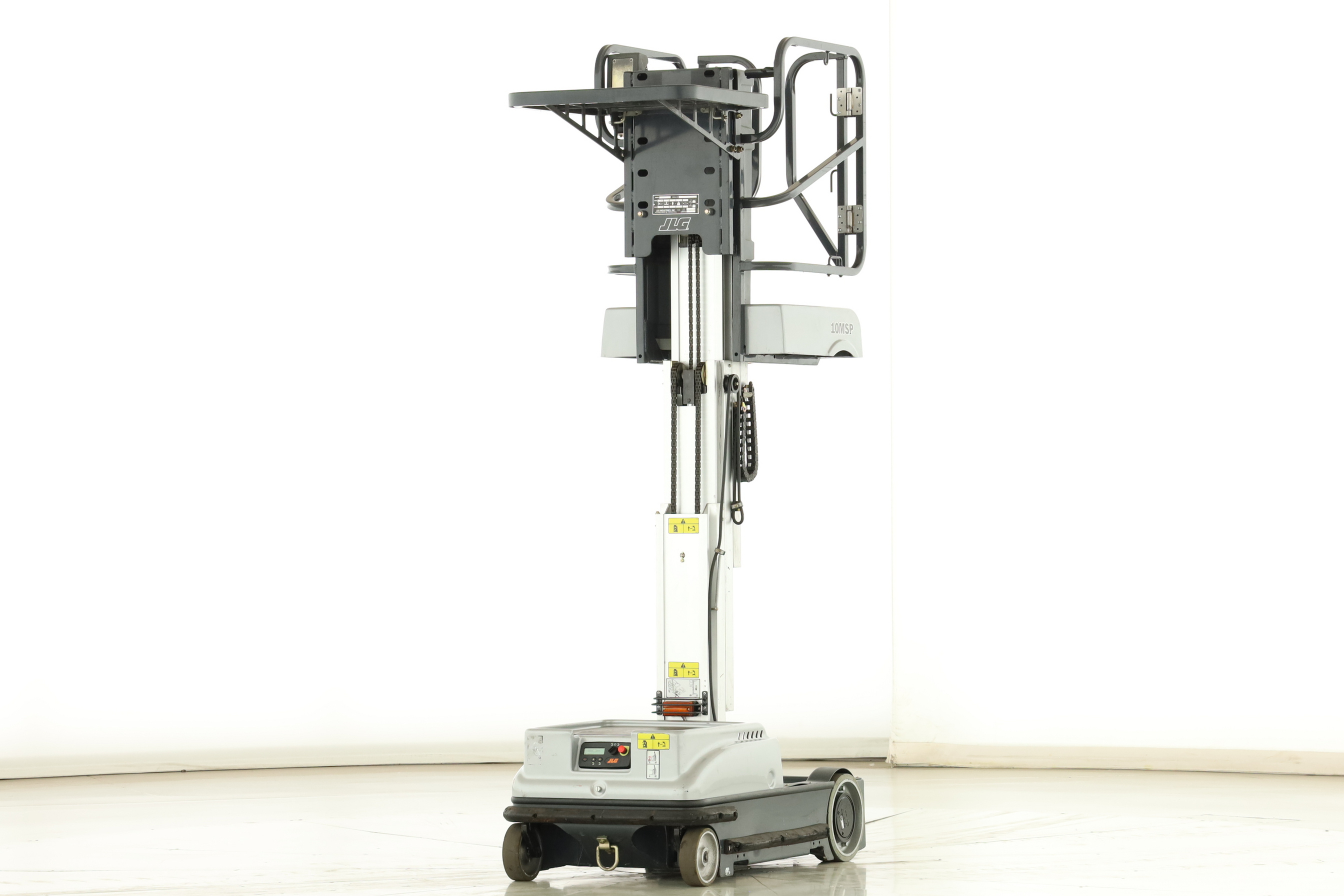 177041 JLG 10-MSP
