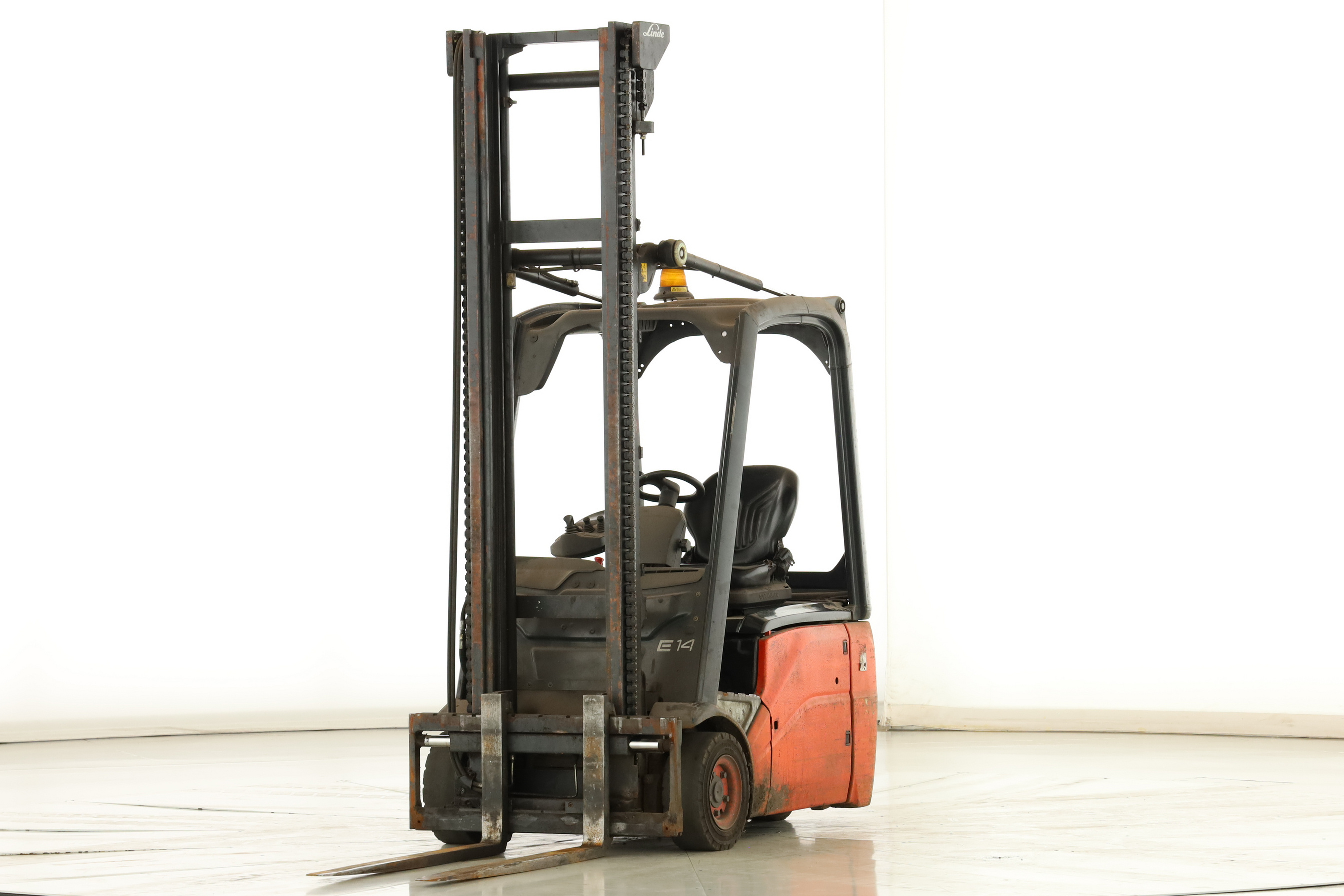 177169 Linde E-14-00 (386)