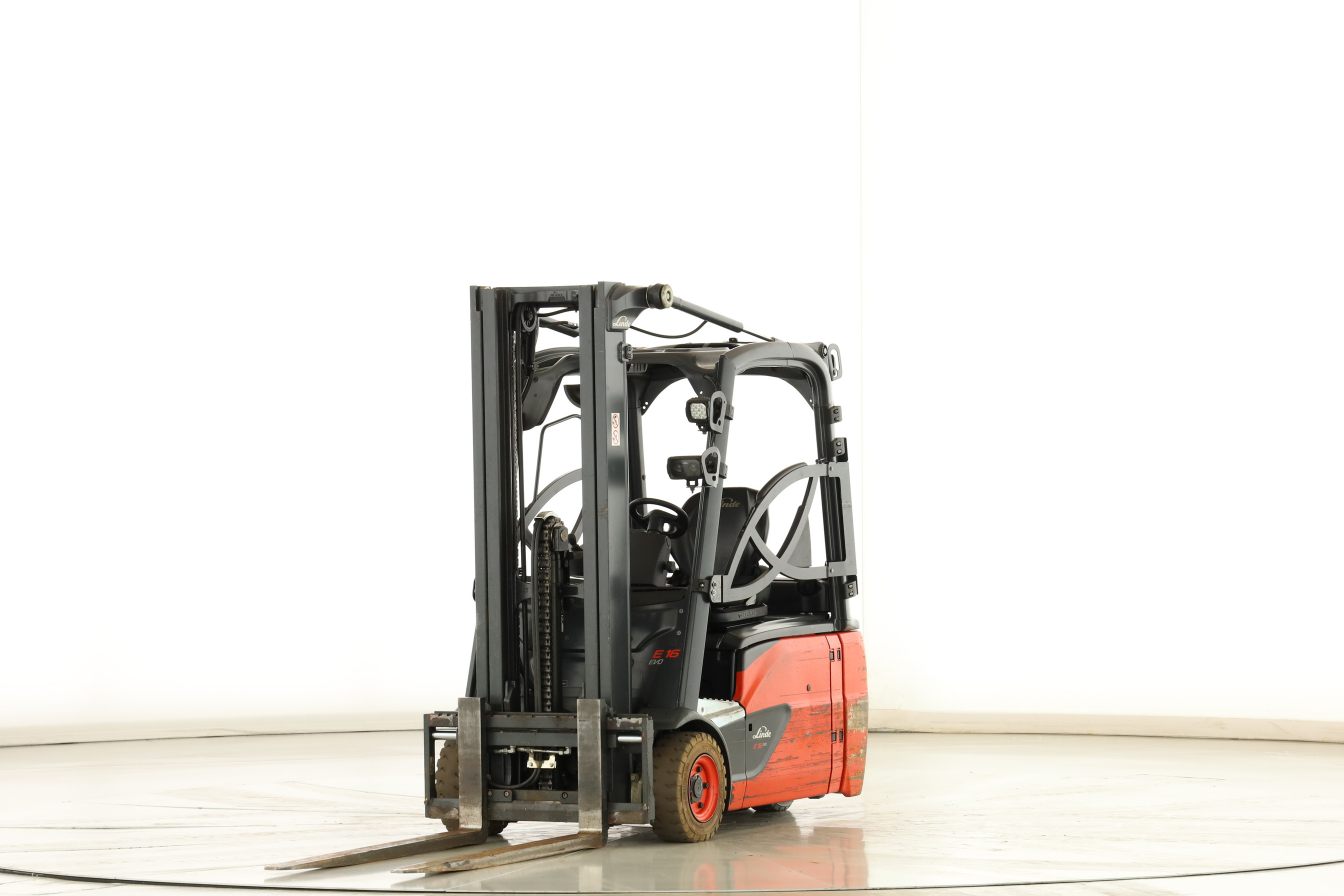 177217 Linde E-16-L-02 (386)