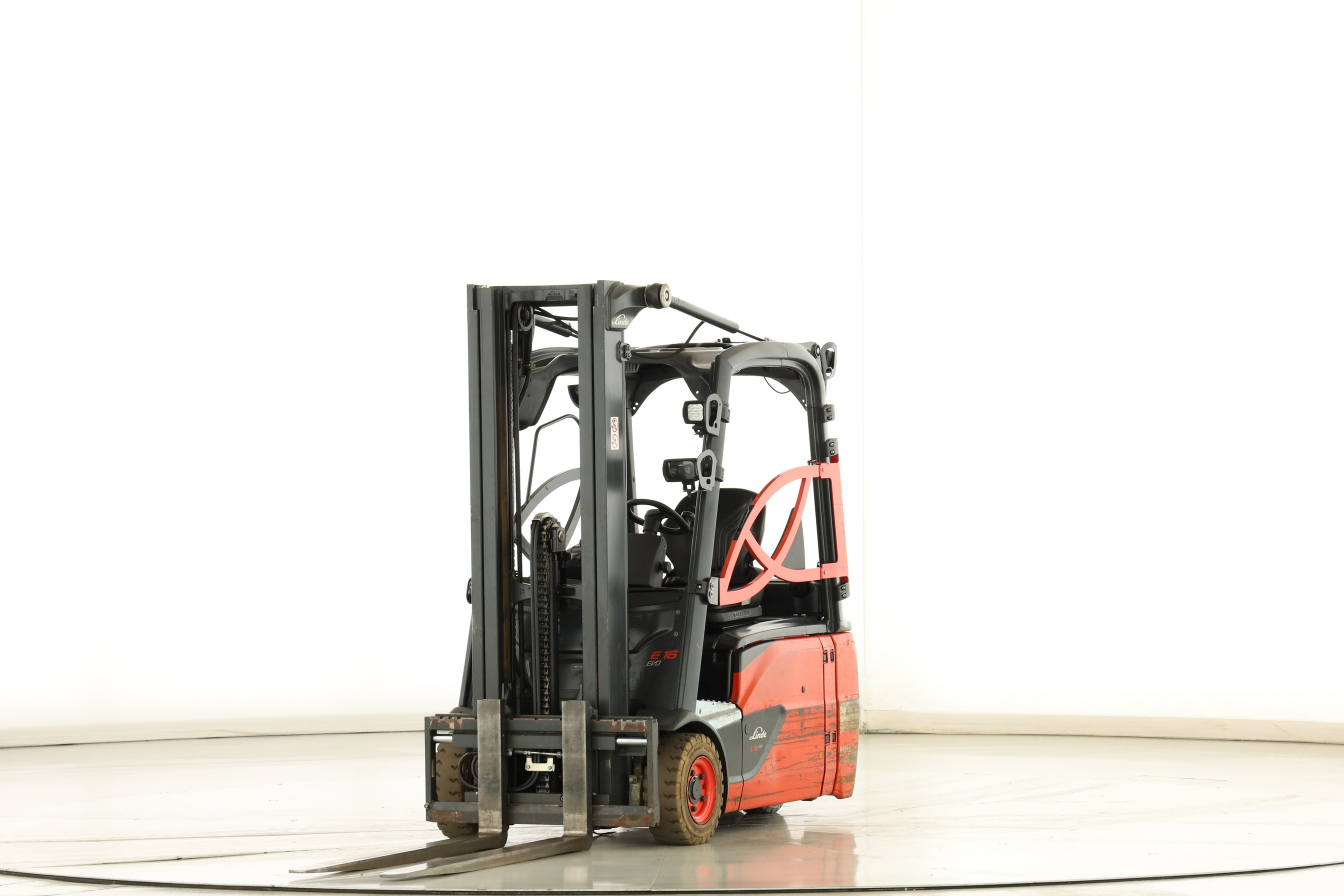 177221 Linde E-16-L-02 (386)