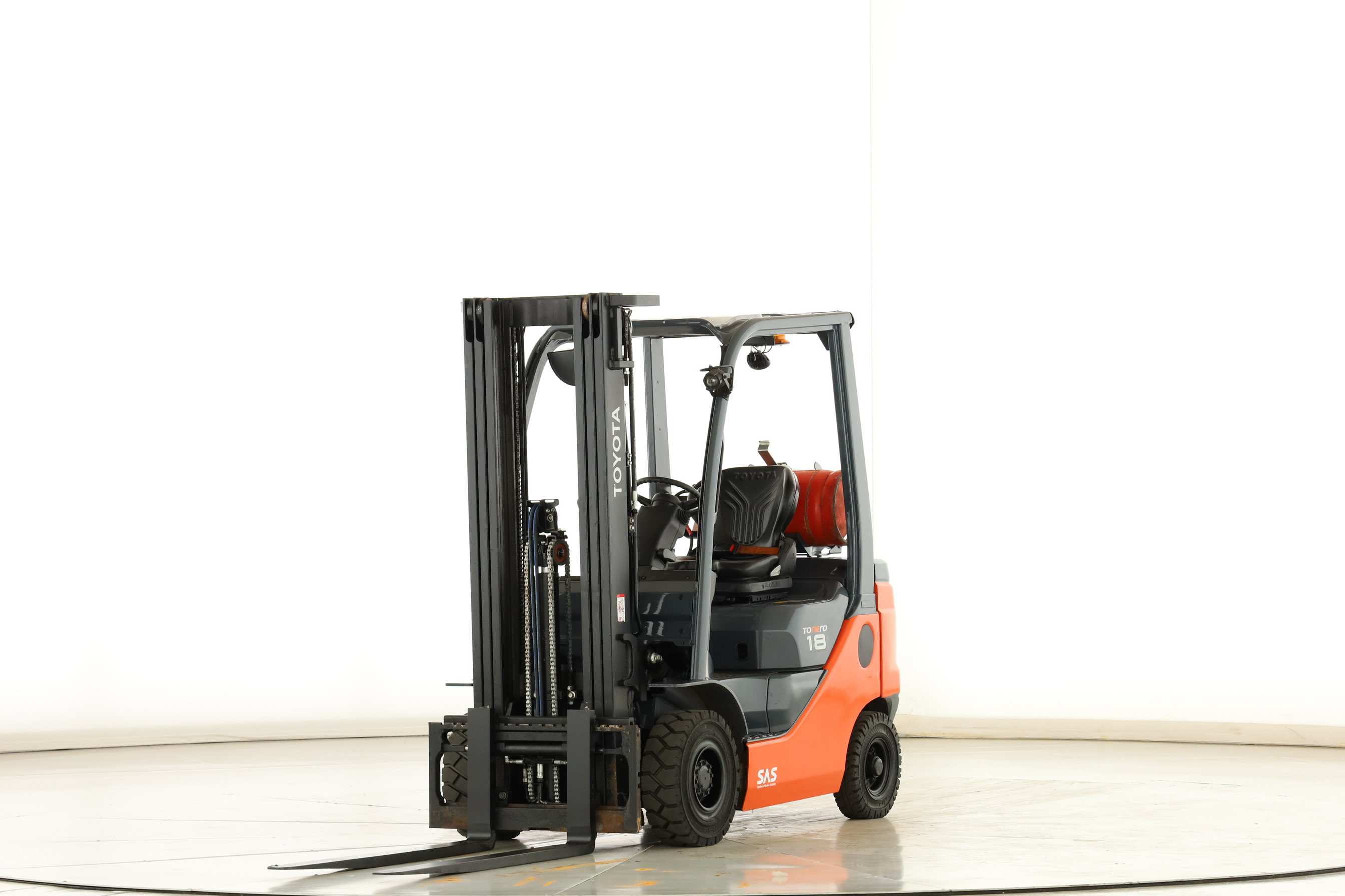 177296 Toyota 02-8-FGF-18