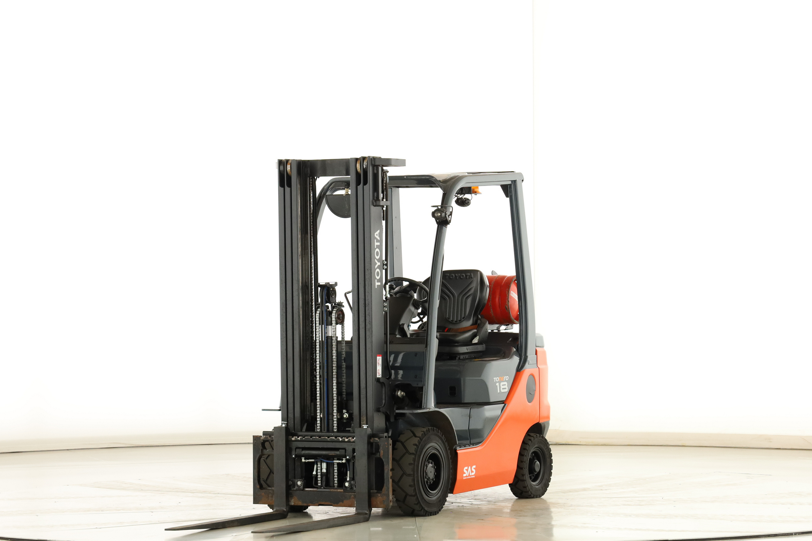177299 Toyota 02-8-FGF-18