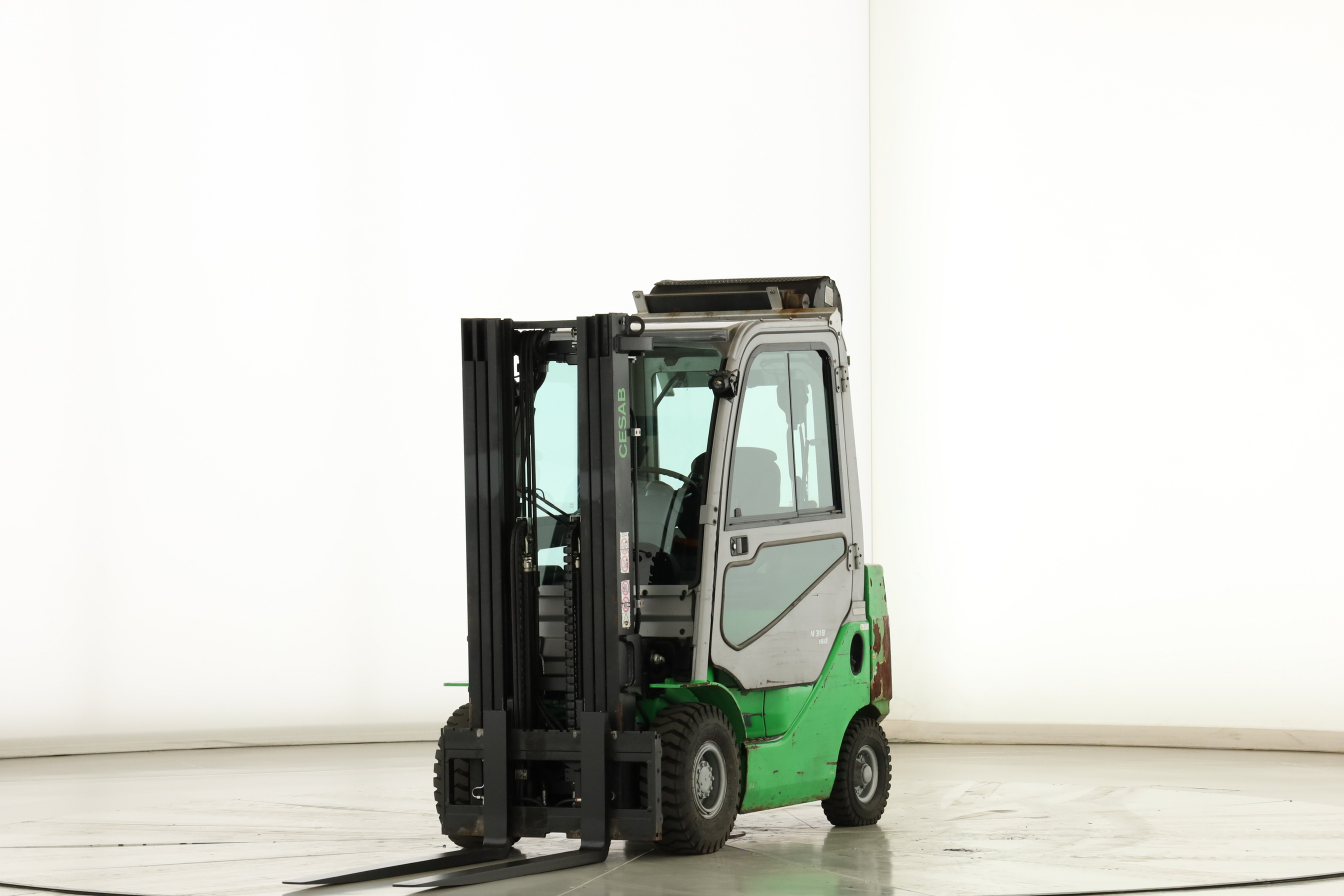 177313 Cesab M-318-D