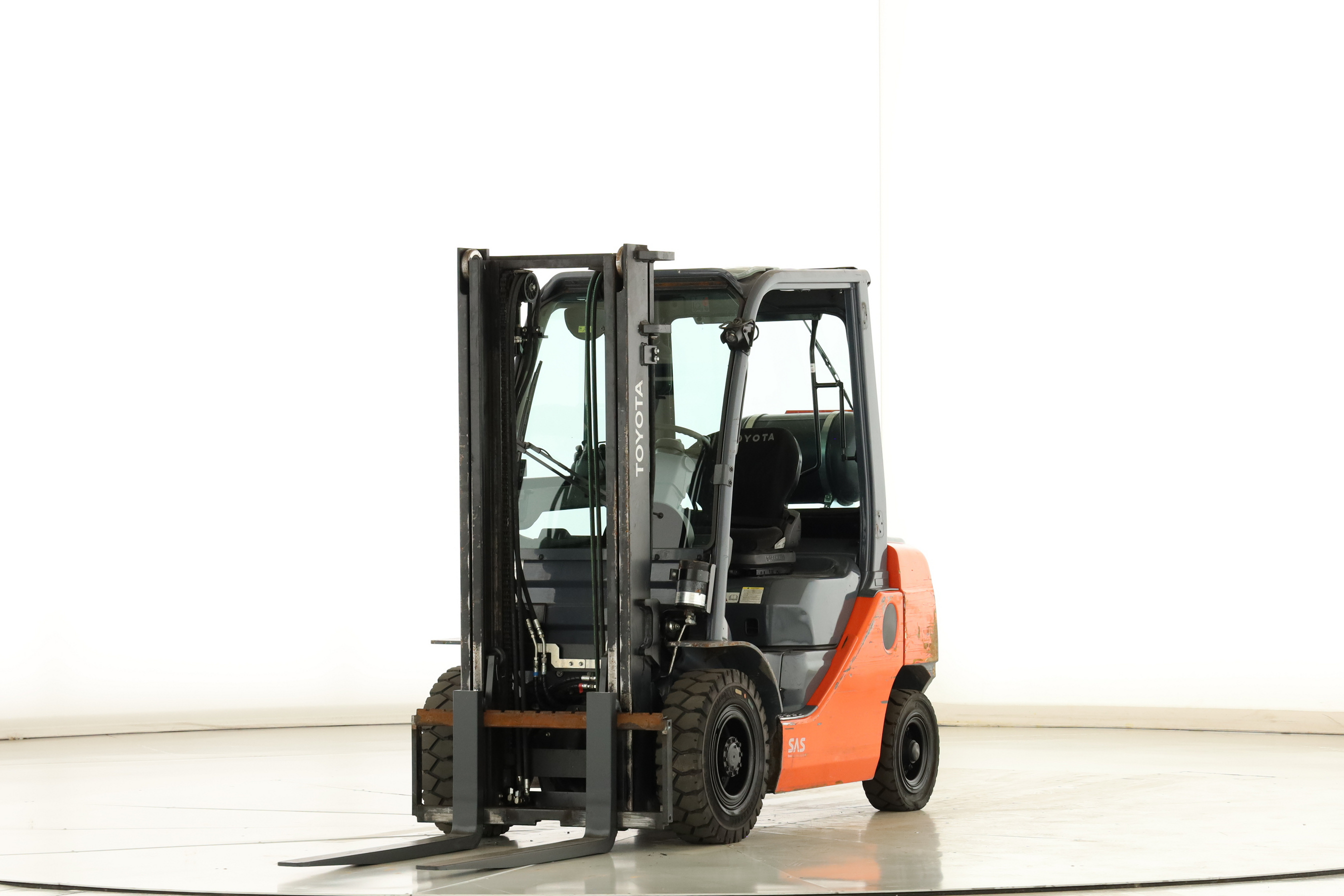 177317 Toyota 02-8-FGF-25
