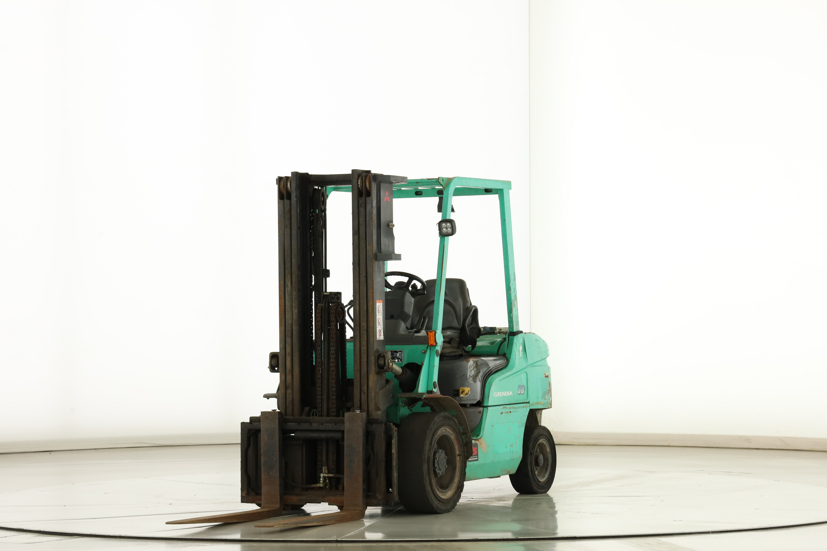177430 Mitsubishi FG-30-NT