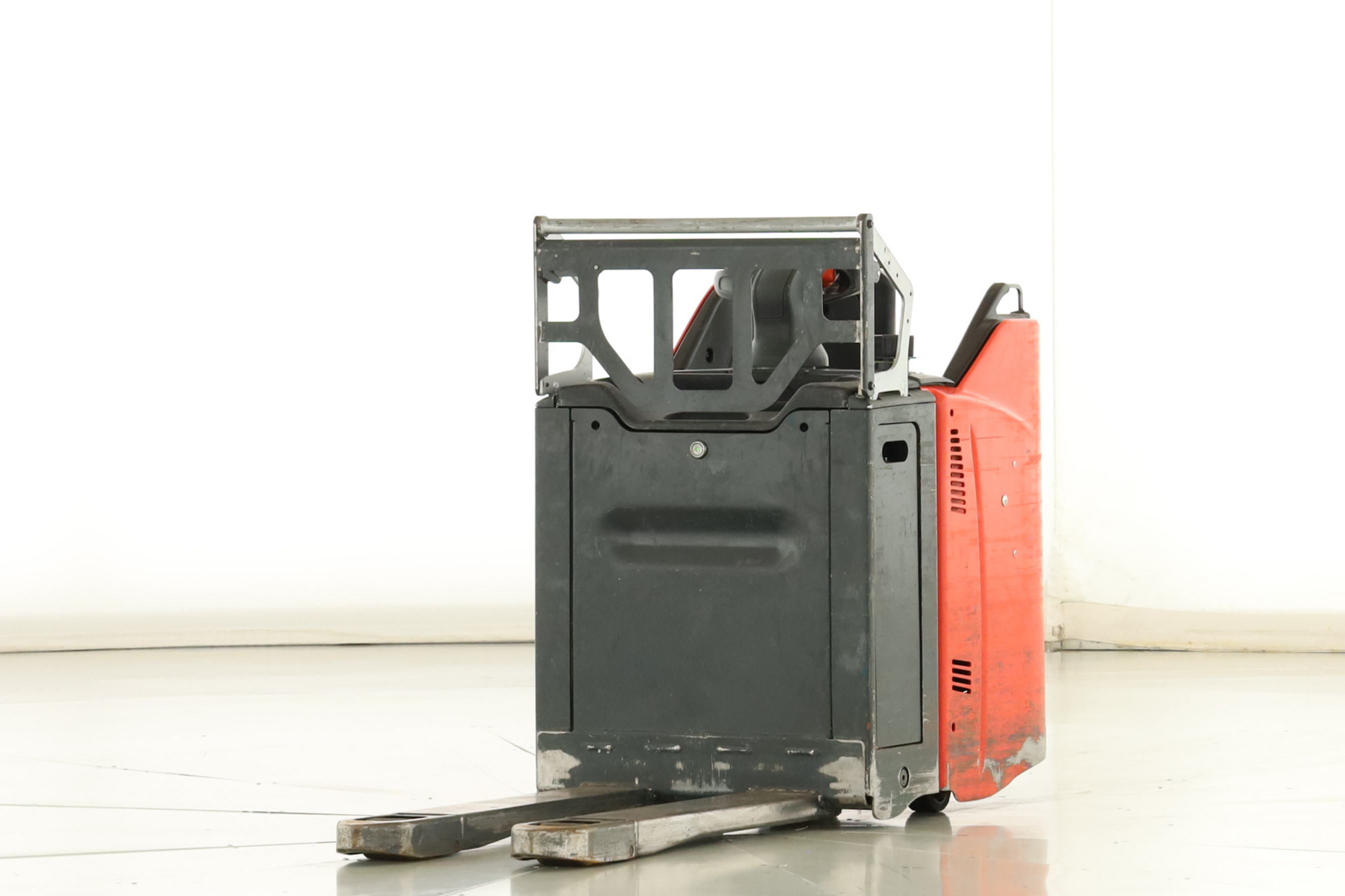 177582 Linde T-20-SP (131)